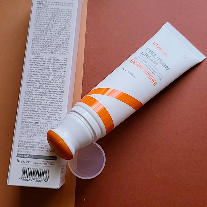 ともみ on LIPS 「#PR#リリーイブ#lilyeve#リリーイブセルターンクリー..」(2枚目)