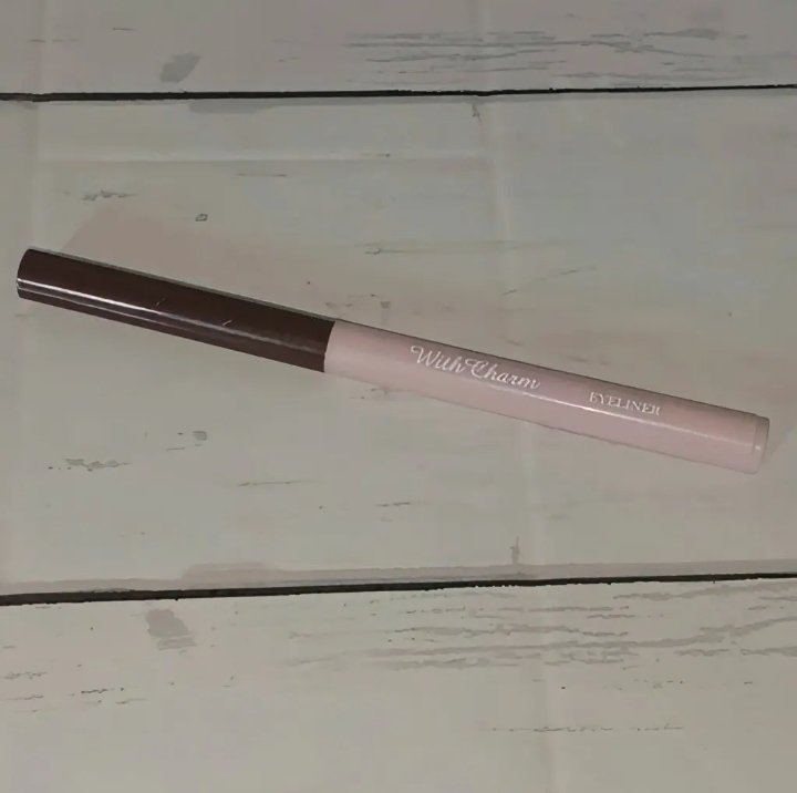 &.Wチャーム　アイライナー/DAISO/ペンシルアイライナーを使ったクチコミ（3枚目）
