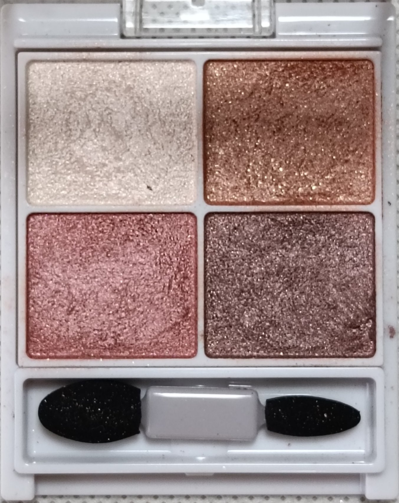 シルキースフレアイズ/キャンメイク/アイシャドウパレットを使ったクチコミ（3枚目）