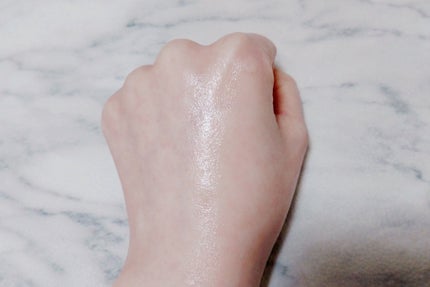 めめめ on LIPS 「BLITHE(ブライス) ターゲテッドポアセラムナイアシンアミ..」(5枚目)