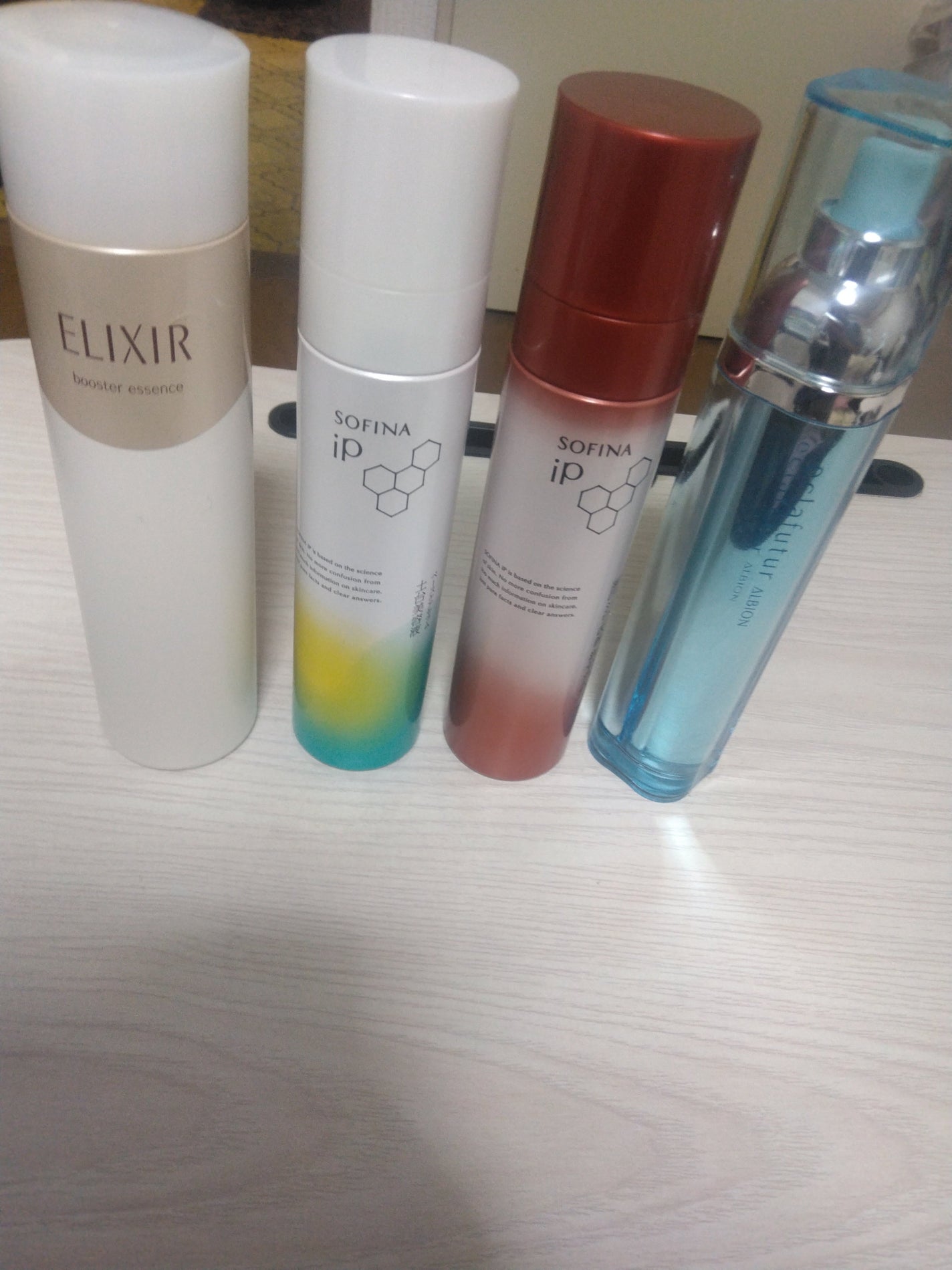 エリクシール シュペリエル ブースターエッセンス C/エリクシール/美容液を使ったクチコミ(1枚目)