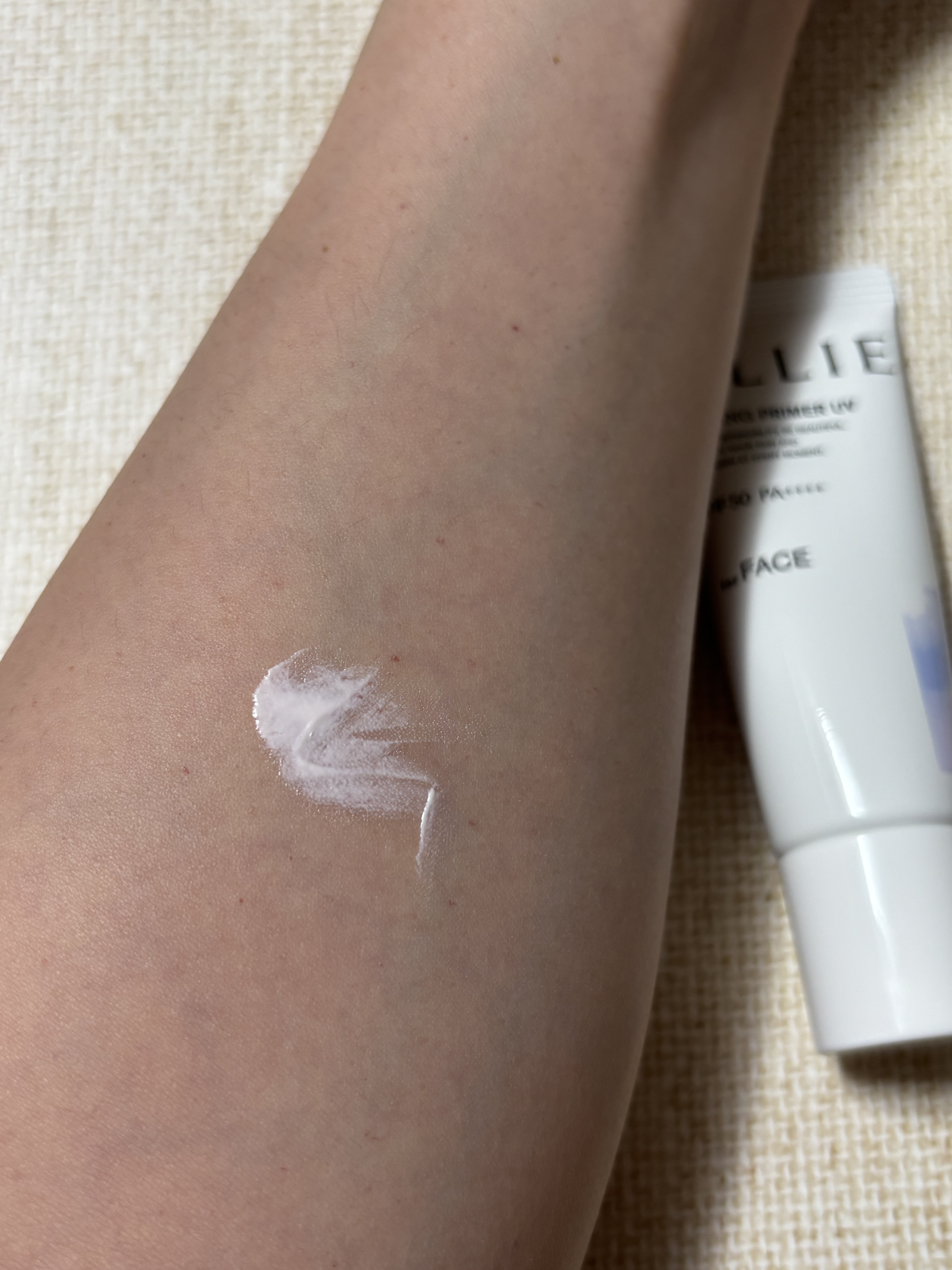 アリィー クロノビューティ ラスティングプライマーUV/アリィー/日焼け止めジェルを使ったクチコミ（3枚目）