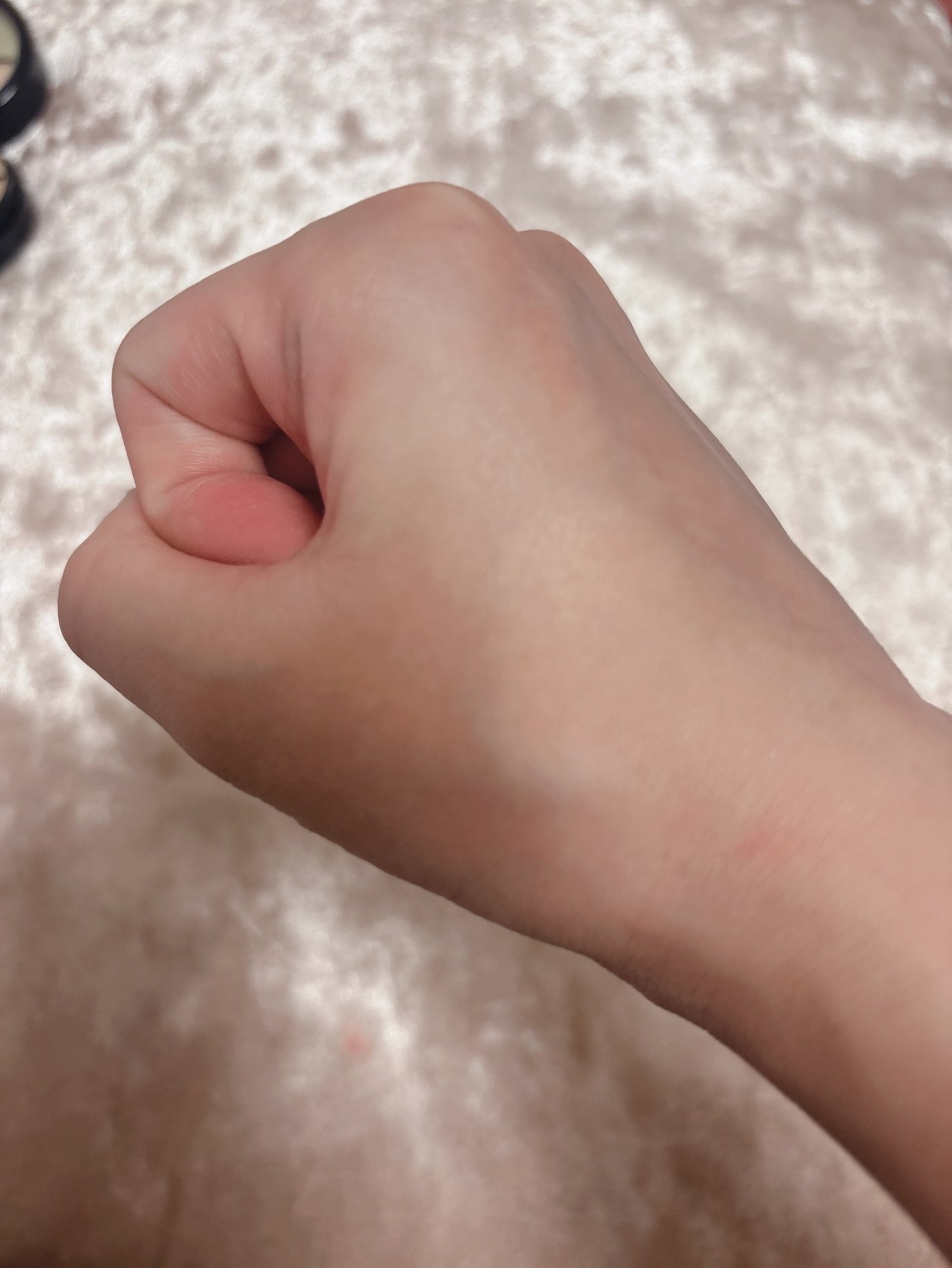 MAI【フォロバ&リムバ100】 on LIPS 「💚💜🩷【LOVELYCC】マジックカバーチートコンシーラー🩷💜..」(5枚目)