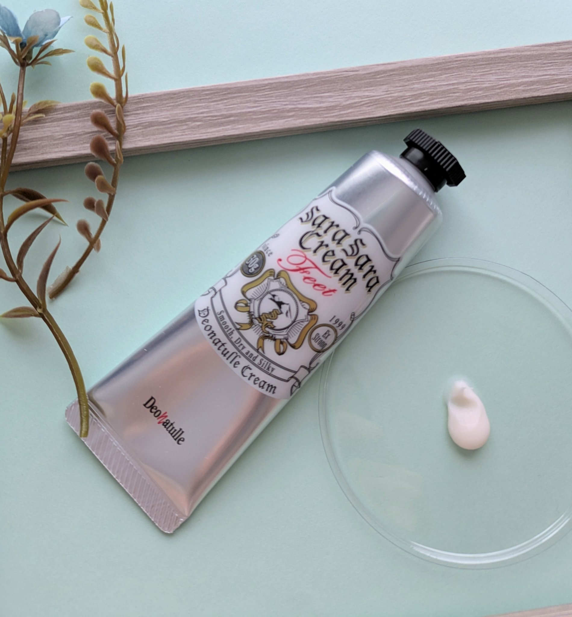 薬用さらさらデオドラントパウダー/デオナチュレ/デオドラント・制汗剤を使ったクチコミ（2枚目）