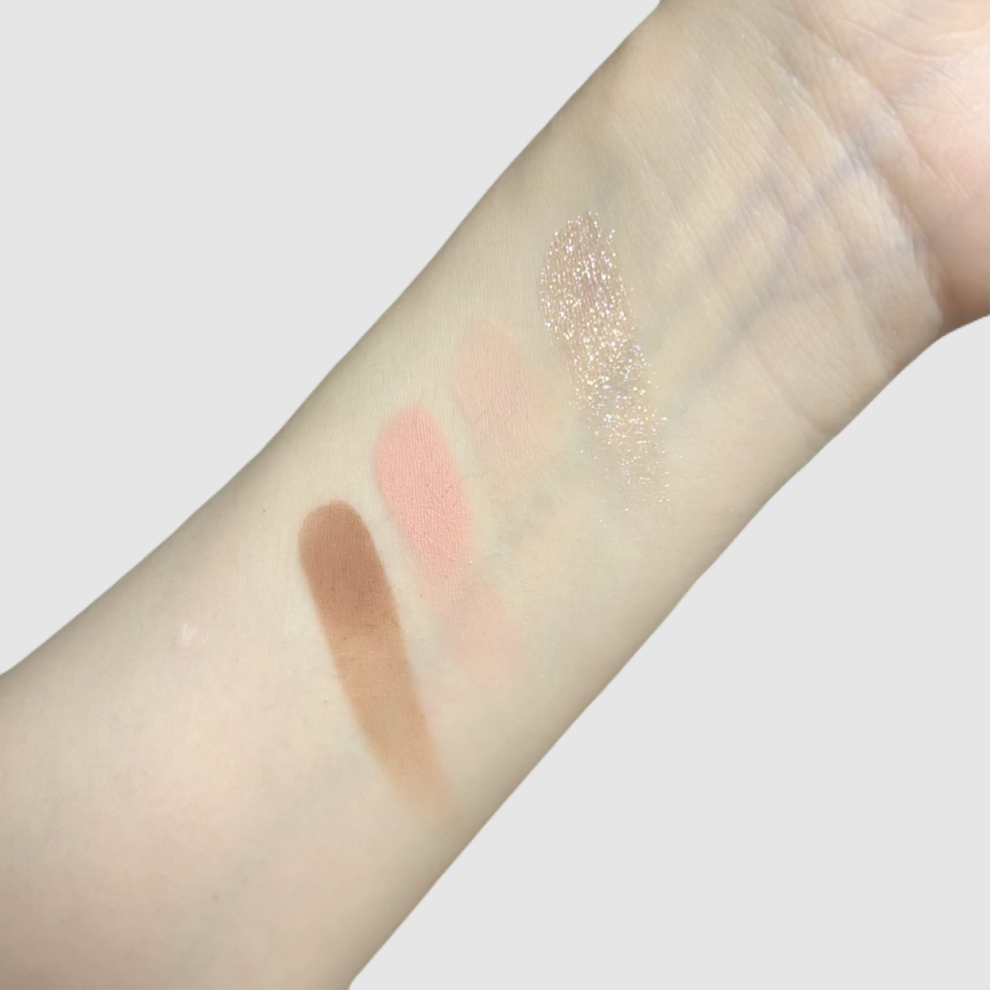 デイリーベーシックパレット ピーチピンク/ネイチャーリパブリック/アイシャドウパレットを使ったクチコミ（2枚目）