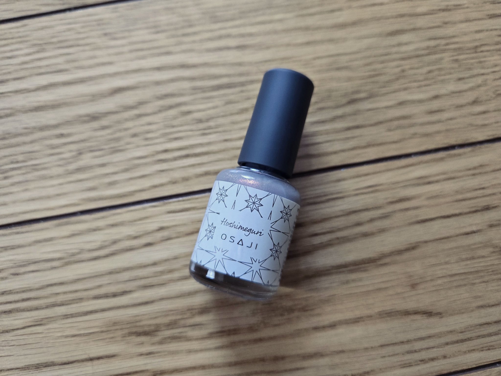 オサジ アップリフト ネイルカラー 46 Hoshimeguri〈星めぐり〉/OSAJI/マニキュアを使ったクチコミ（1枚目）