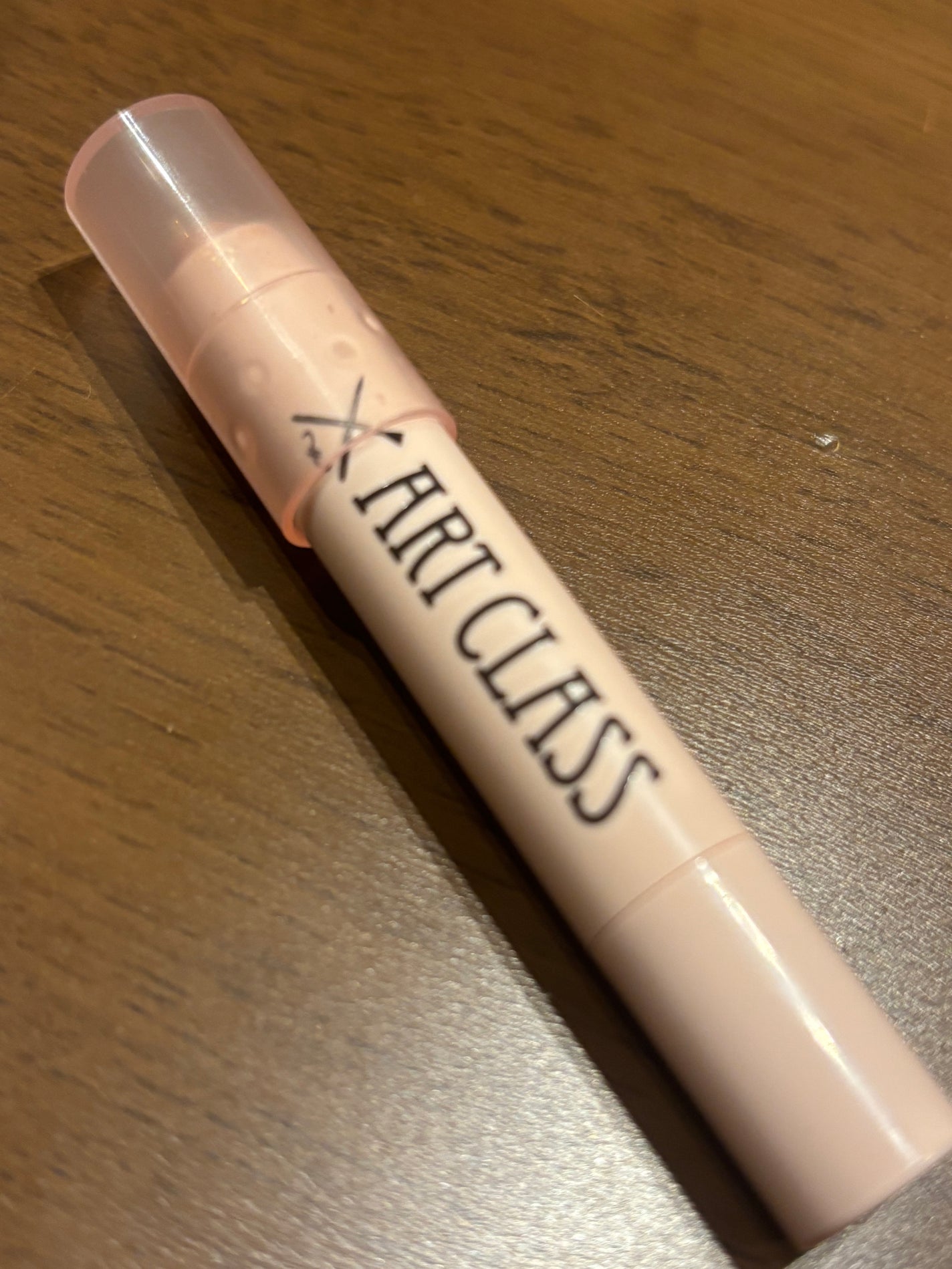 アートクラス アイグリッツ/too cool for school/スティックアイシャドウを使ったクチコミ(1枚目)