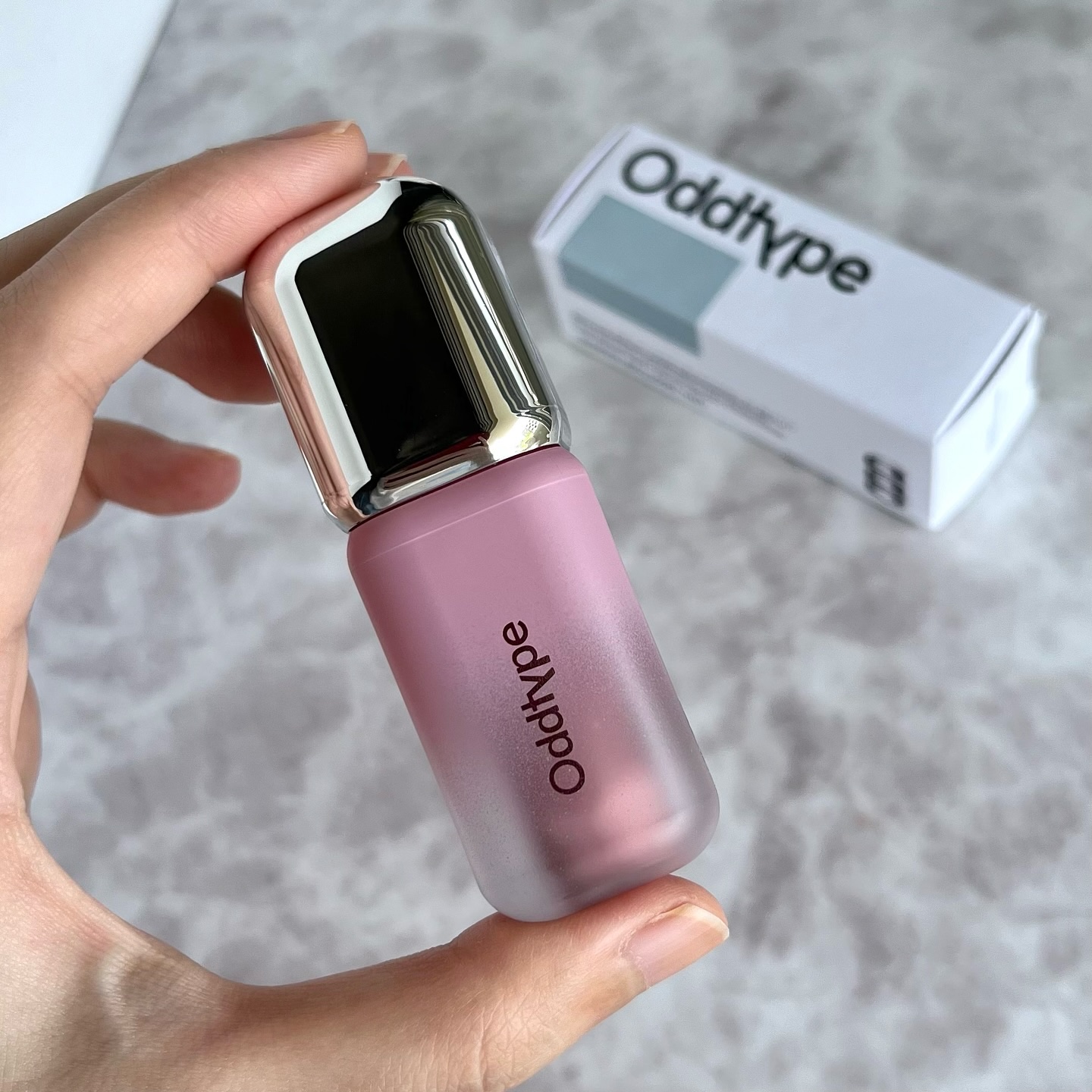 アンシーン バルーンティント 652 シースルー/Oddtype/リップティントを使ったクチコミ（2枚目）