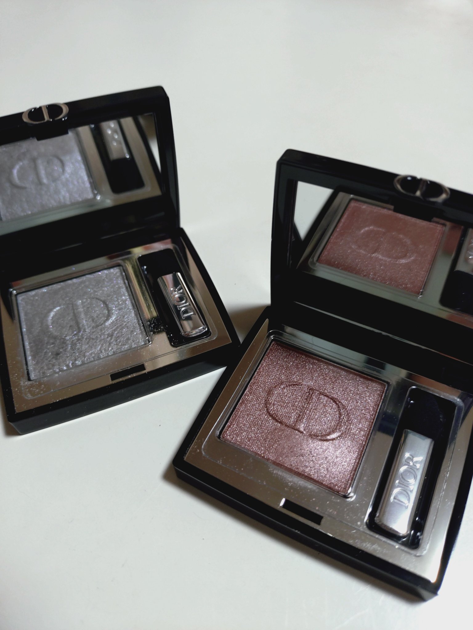 ディオールショウ モノ クルール 045 セレスティアル グレー/Dior/アイシャドウを使ったクチコミ（1枚目）