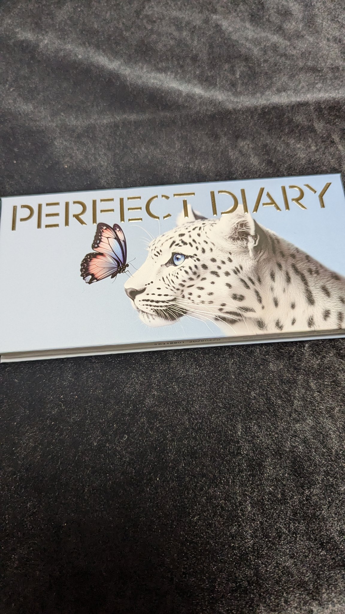 エクスプローラ12色 動物アイシャドウパレット/PERFECT DIARY/アイシャドウパレットを使ったクチコミ（1枚目）