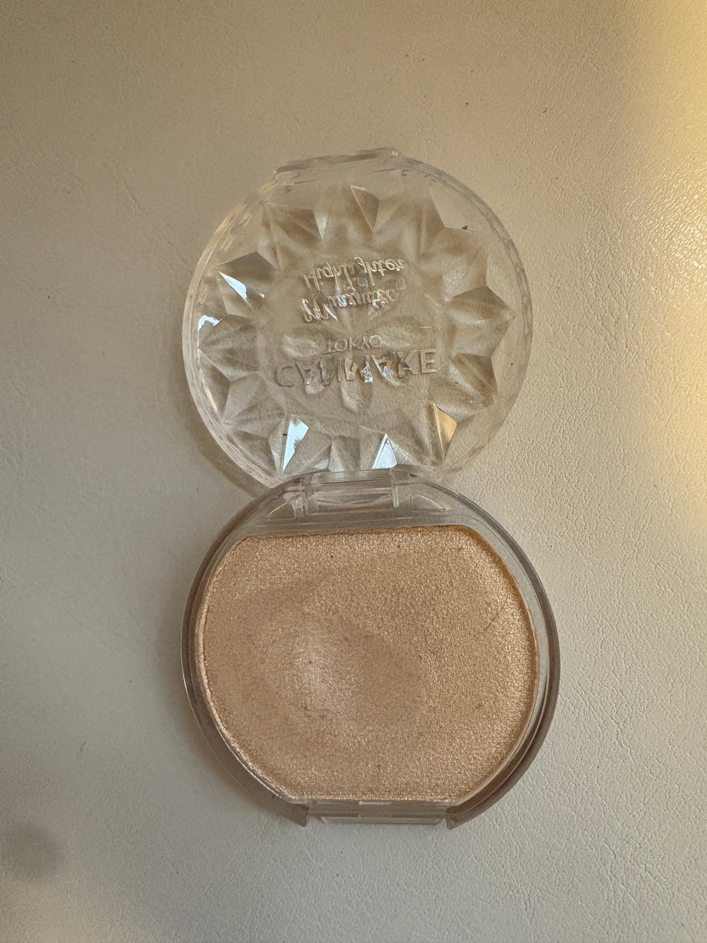 むにゅっとハイライター/キャンメイク/クリームハイライトを使ったクチコミ(1枚目)