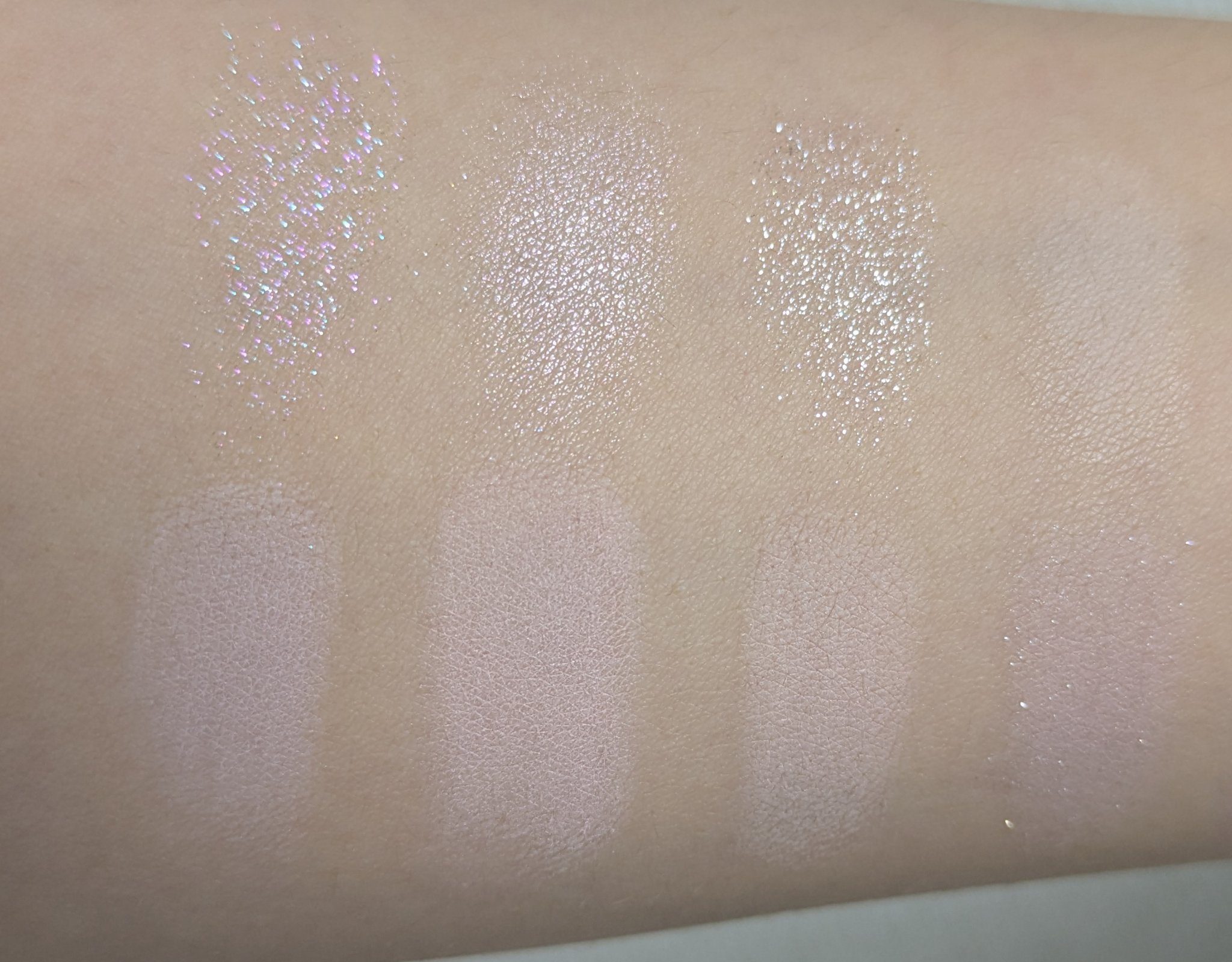 ソフトブラーリングアイパレット/wakemake/アイシャドウパレットを使ったクチコミ（3枚目）