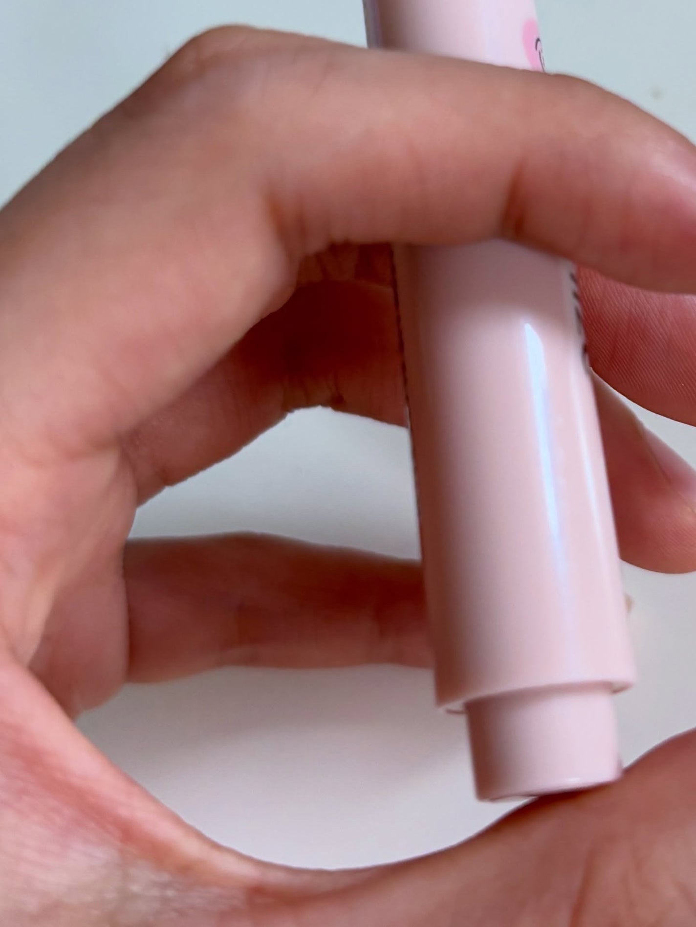 ブルフォロバ100 on LIPS 「ヴィーガナイズコラーゲンリップガラスバーム💕09🩷と10💛自然..」(3枚目)