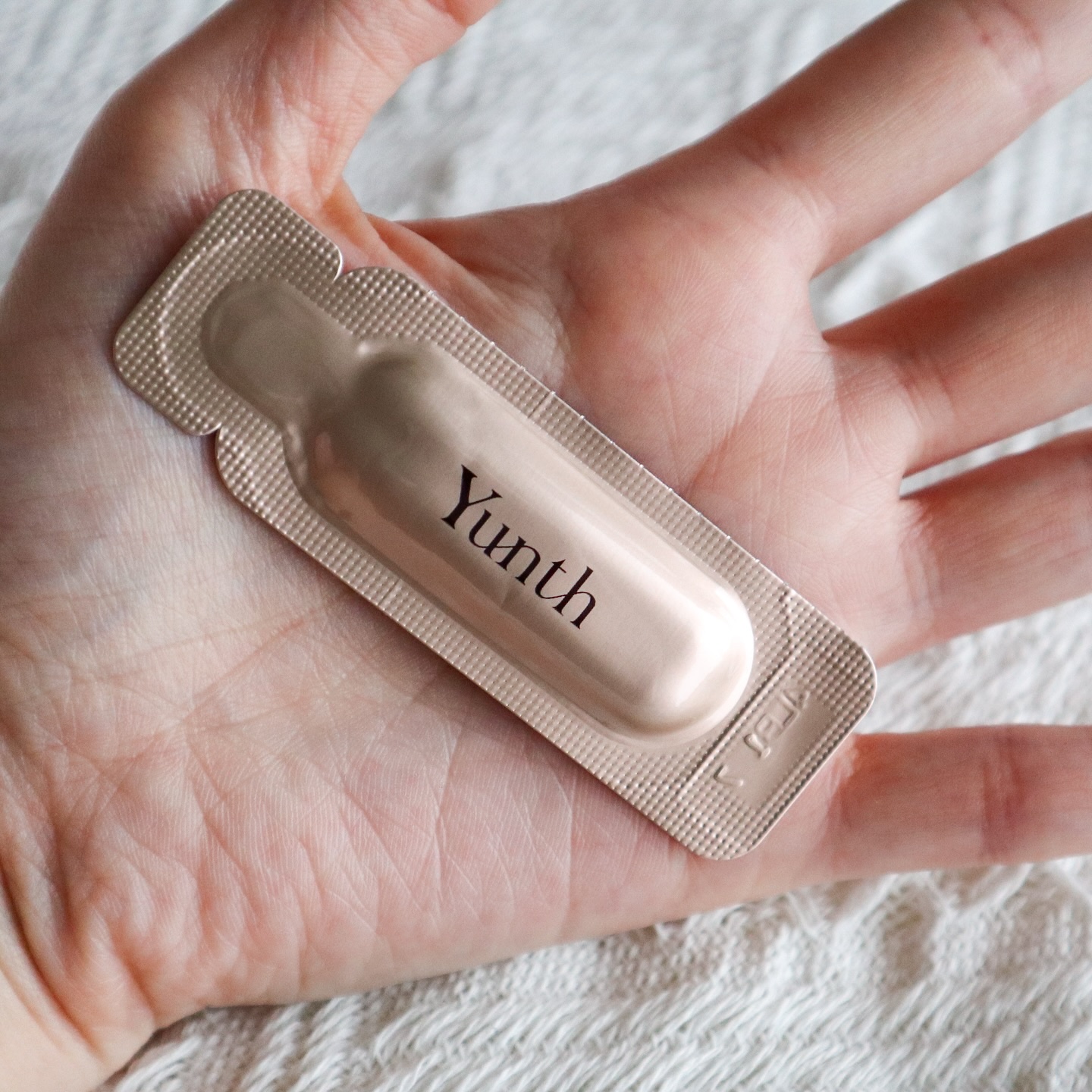 生VAダーマ美容液［医薬部外品］/Yunth/美容液を使ったクチコミ（2枚目）