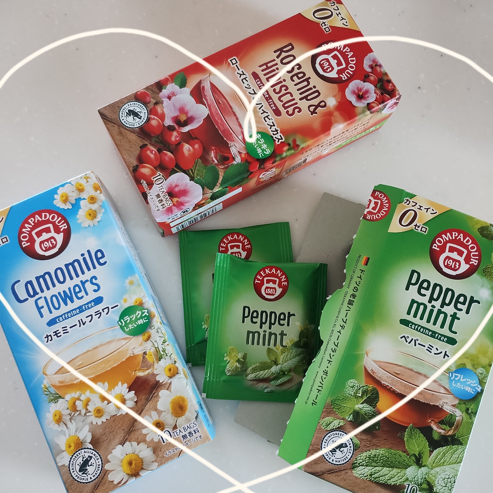 ローズヒップ＆ハイビスカス/ポンパドール/ドリンクを使ったクチコミ（1枚目）