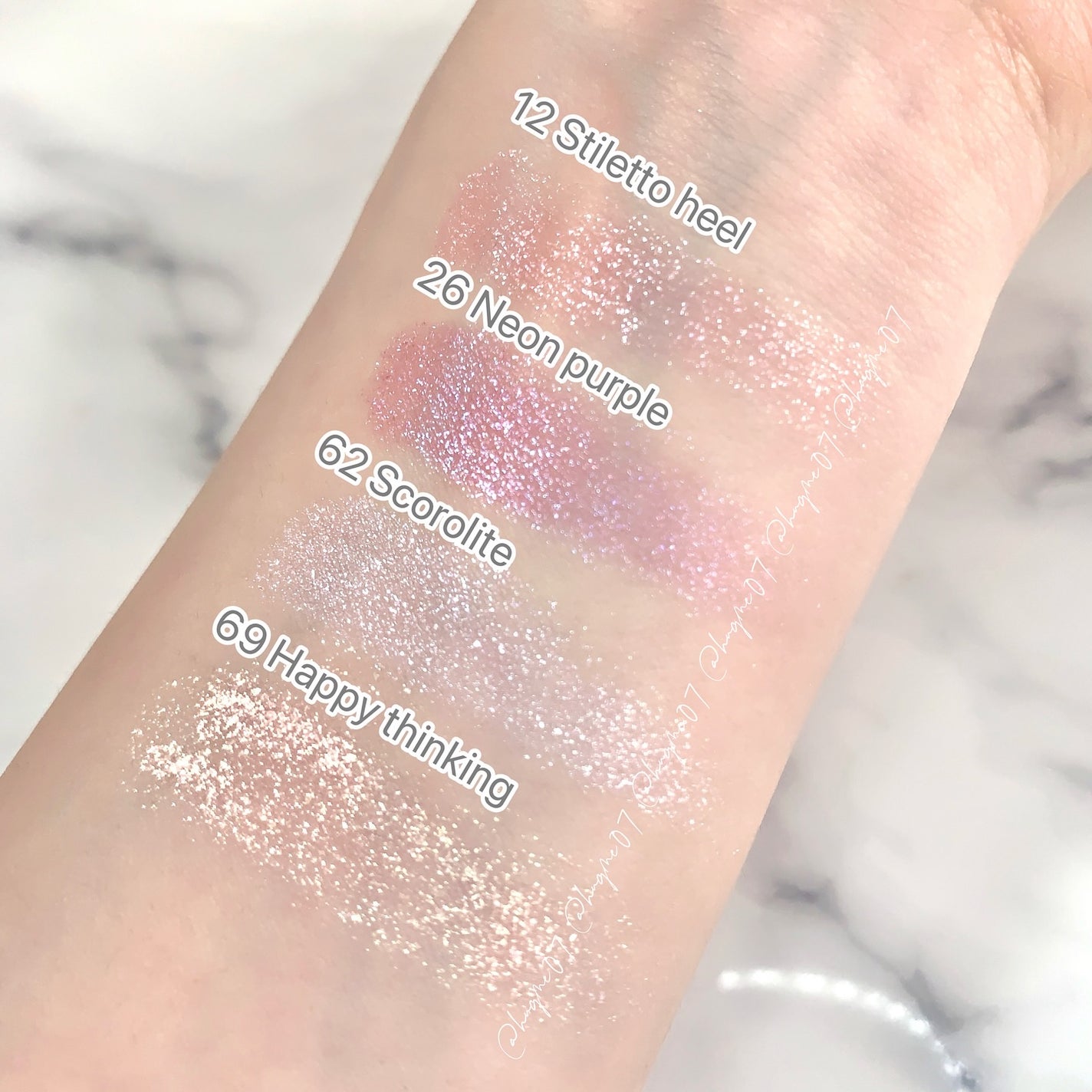 ラズル アイカラー/エレガンス ラズル /単色アイシャドウを使ったクチコミ(4枚目)