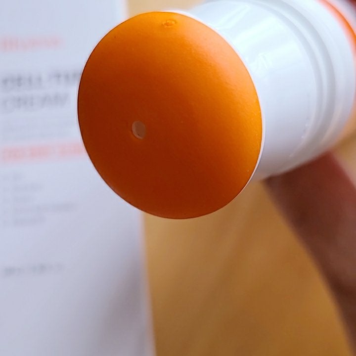 ともみ on LIPS 「#PR#リリーイブ#lilyeve#リリーイブセルターンクリー..」(4枚目)