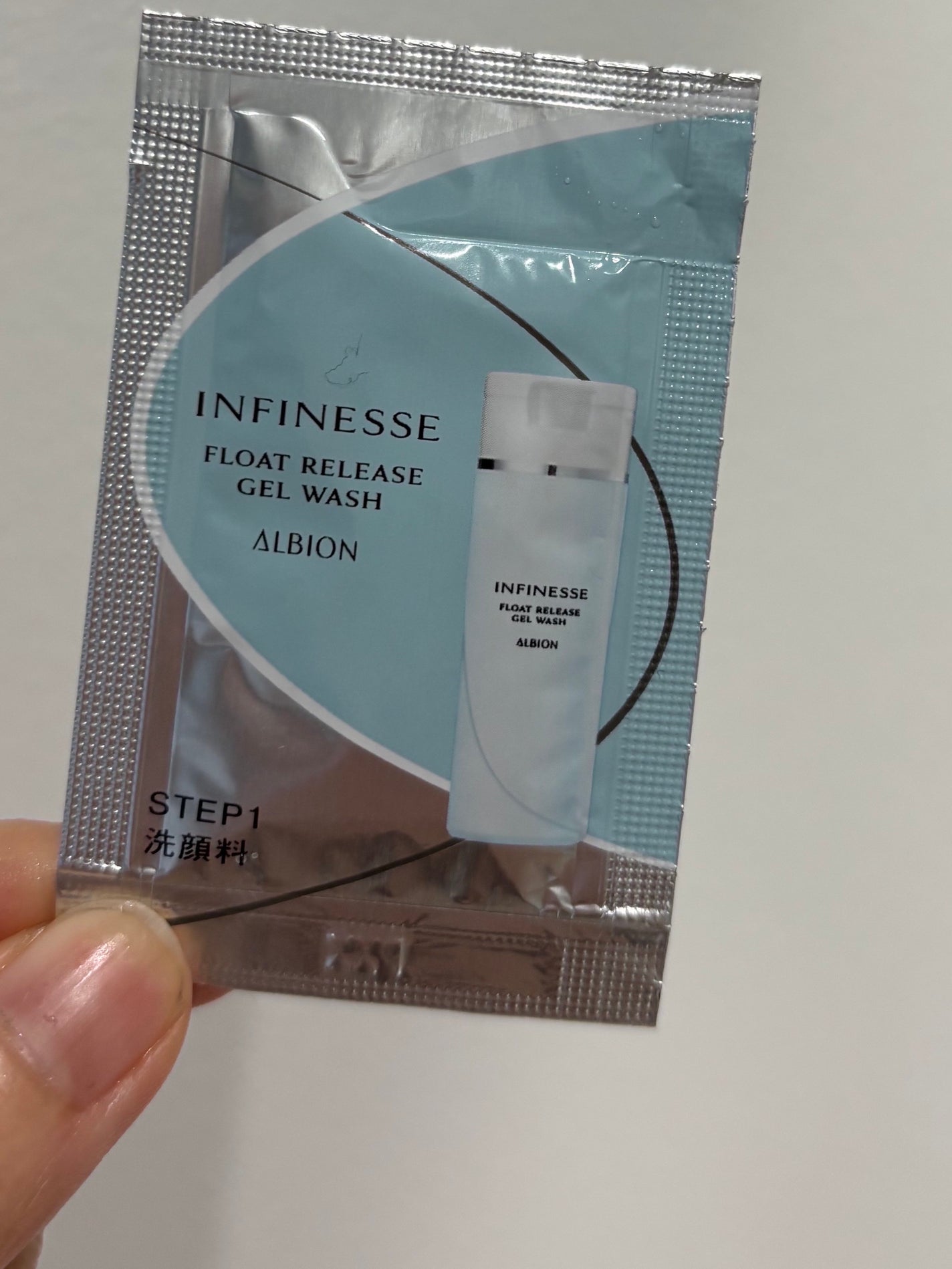 アンフィネス メルトフォース V クレンジングオイル/ALBION/オイルクレンジングを使ったクチコミ(5枚目)