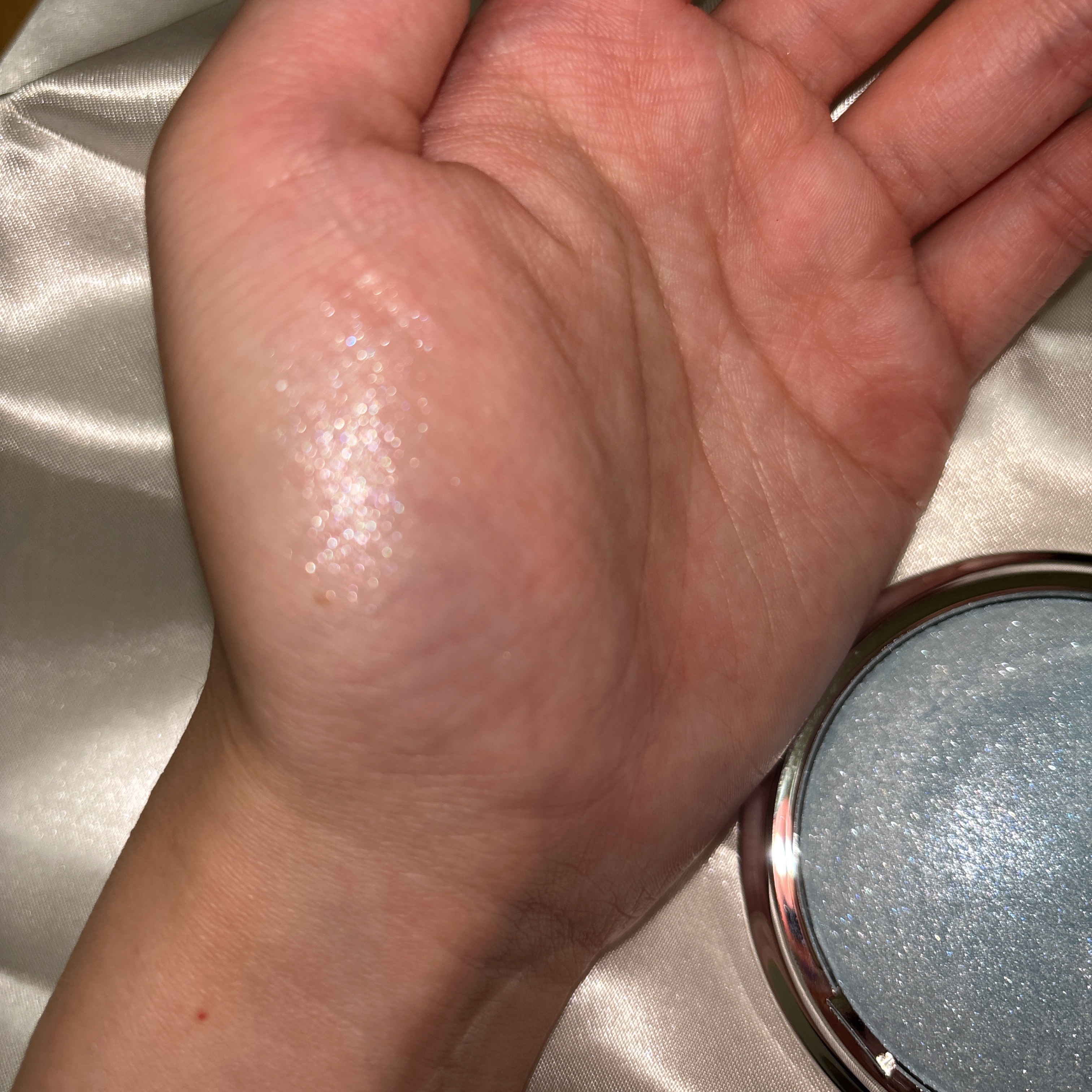 Focallure Star Crash Stretchy Highlighter/FOCALLURE/クリームハイライトを使ったクチコミ（2枚目）