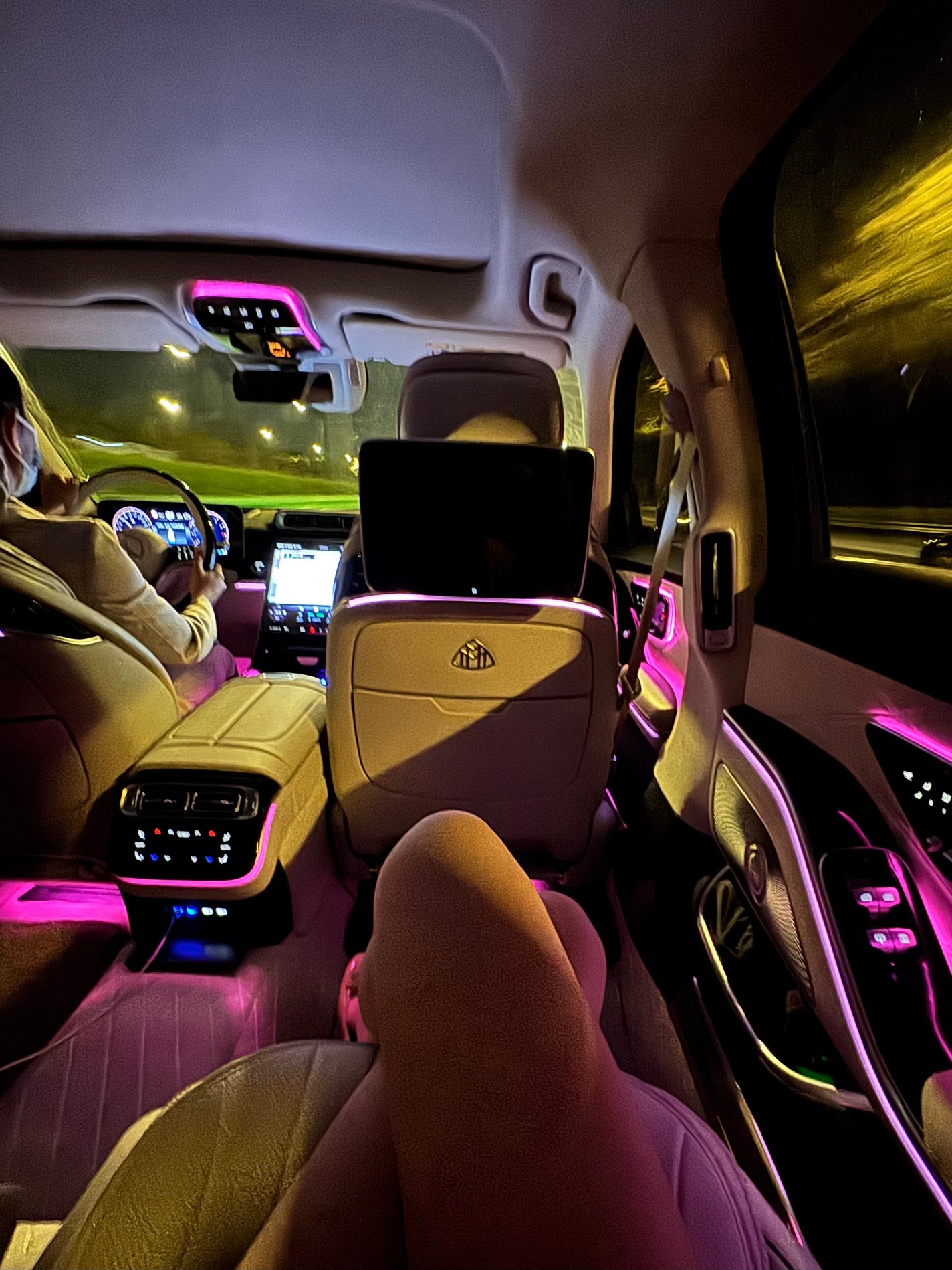 佳奇 on LIPS 「上海ディズニーに行きました🥰#..」(4枚目)