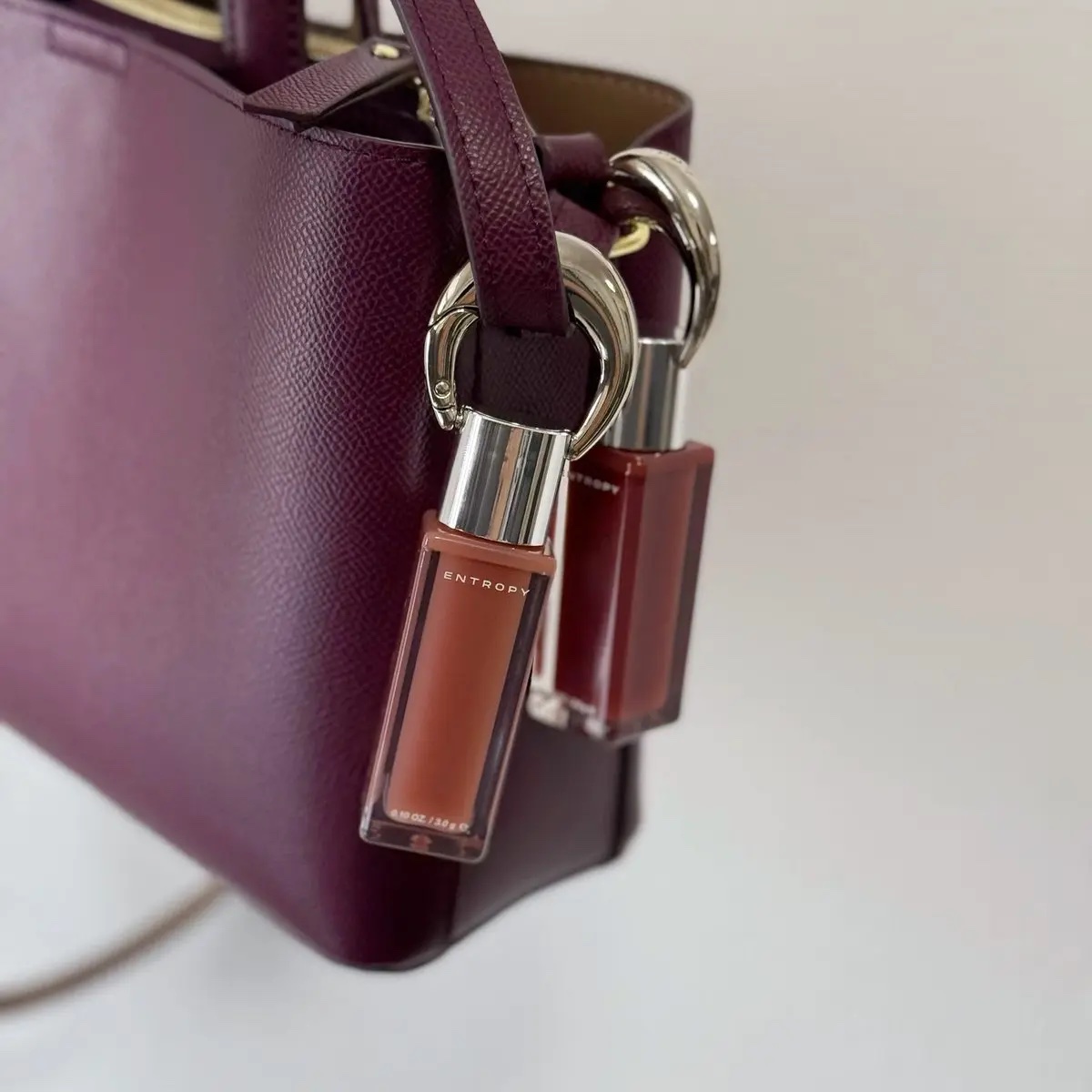 エントロピー チャームティント ベースブラリー/ENTROPY/リップティントを使ったクチコミ（2枚目）