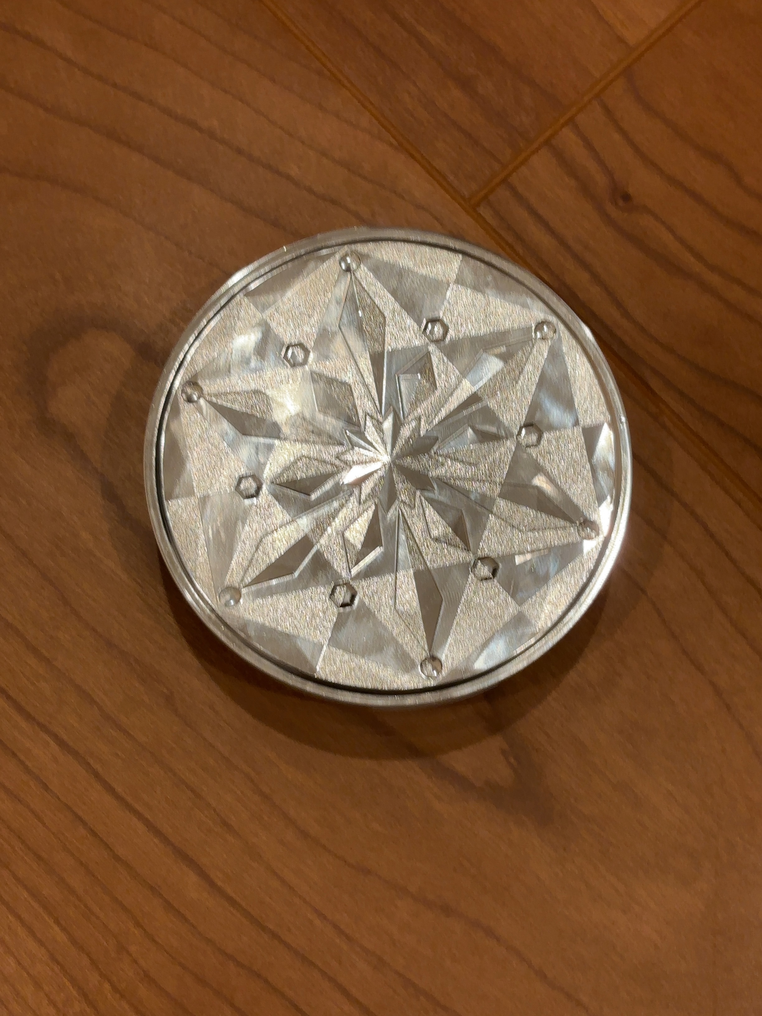 スノー CC パウダー/雪肌精/パウダーファンデーションを使ったクチコミ（1枚目）