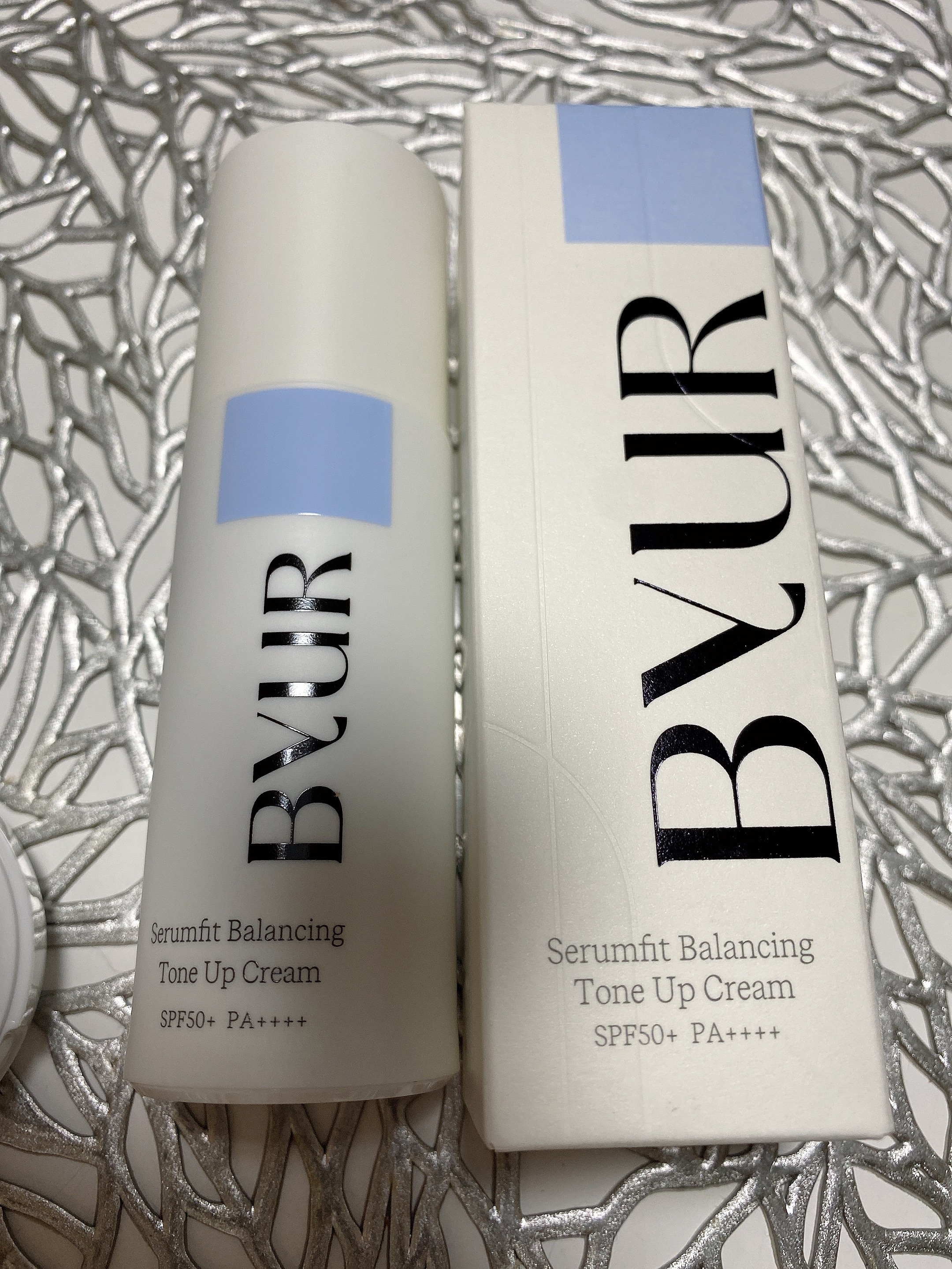 セラムフィット バランシング トーンアップクリーム 02 クリアブルー/ByUR/化粧下地を使ったクチコミ（1枚目）