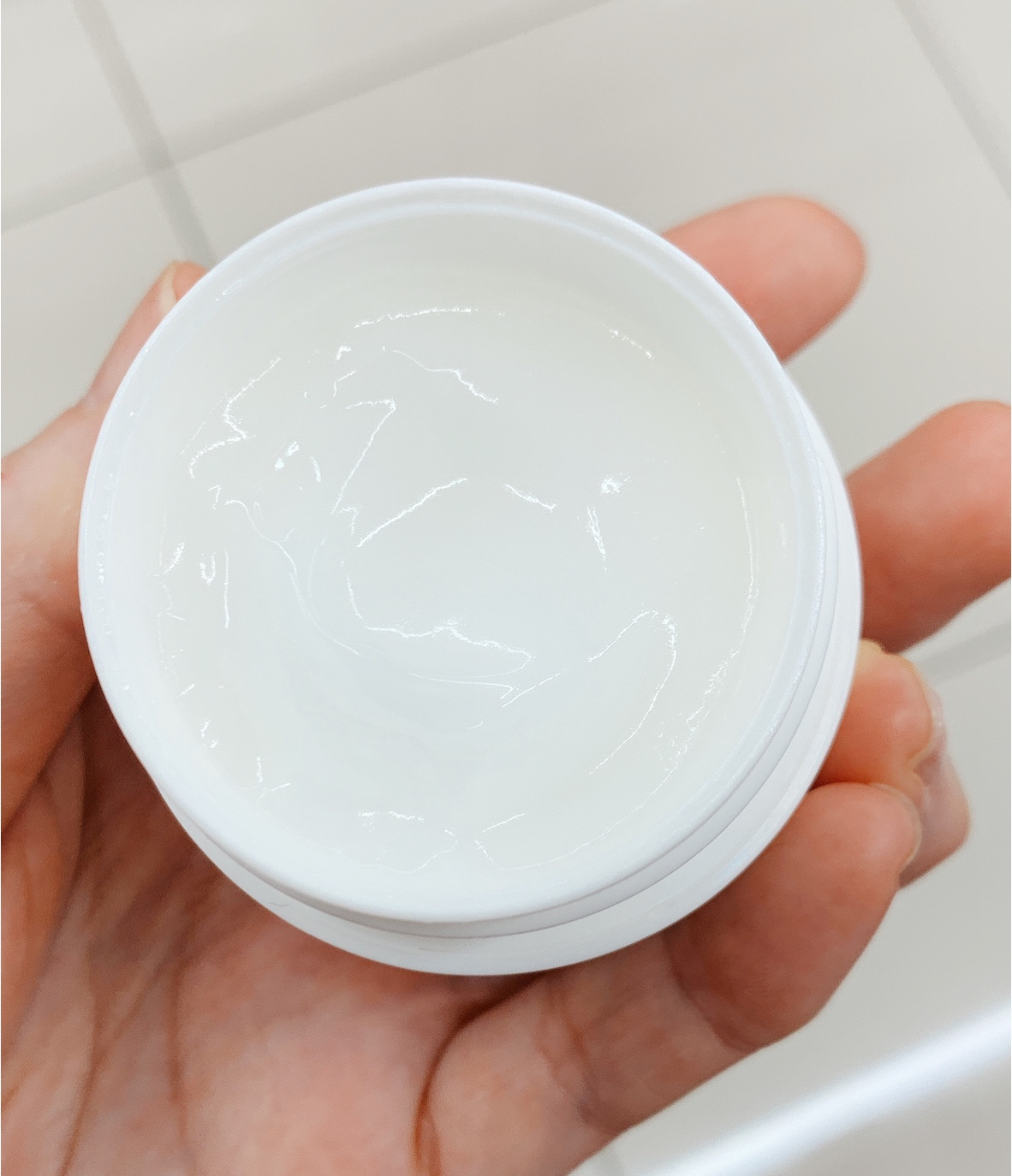 乾燥さん 薬用しっとりクリーム 【医薬部外品】/乾燥さん/フェイスクリームを使ったクチコミ（2枚目）