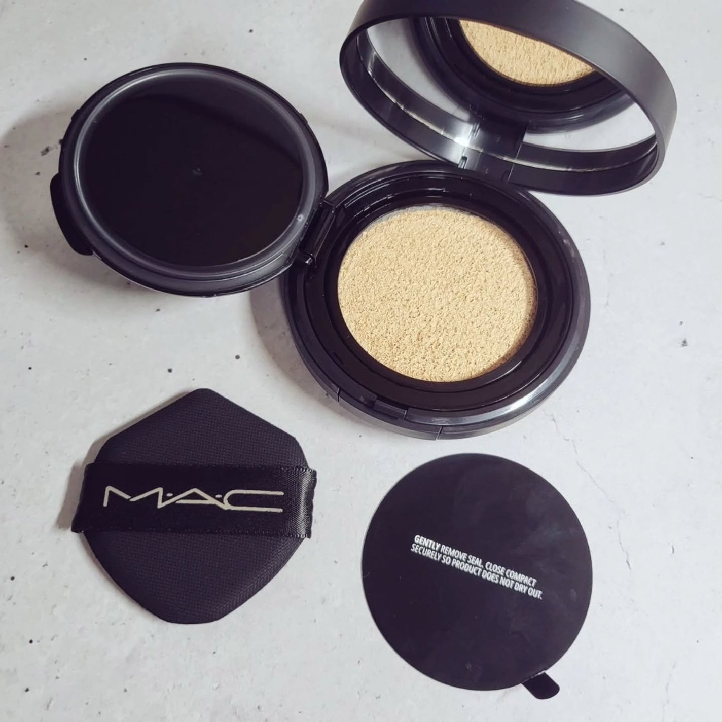 ã¹ã¿ãžãª ãã£ãã¯ã¹ ãã³ã°ãŠãšã¢ ã¯ãã·ã§ã³ ãã¡ã³ããŒã·ã§ã³ SPF 50/Mã»Aã»C/ã¯ãã·ã§ã³ãã¡ã³ããŒã·ã§ã³ã䜿ã£ãã¯ãã³ãïŒ2æç®ïŒ