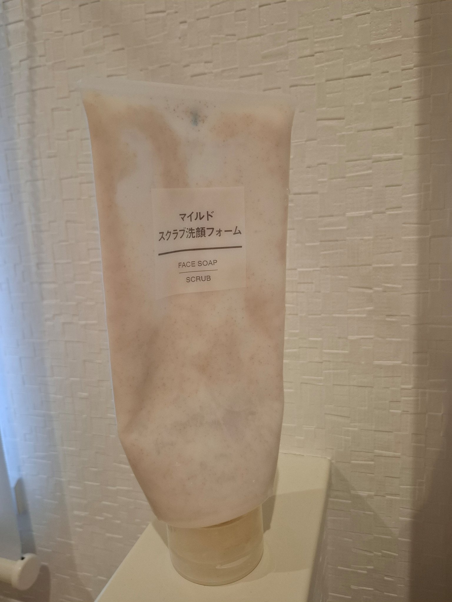 マイルドスクラブ洗顔フォーム/無印良品/スクラブ・ゴマージュを使ったクチコミ（2枚目）