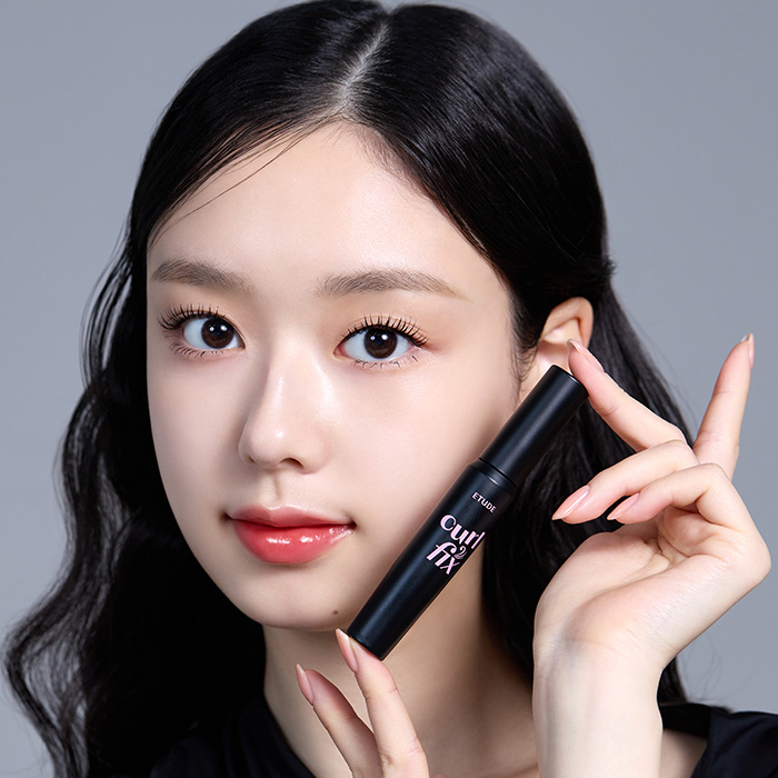 カールフィックスマスカラ ボリュームブラック ETUDE