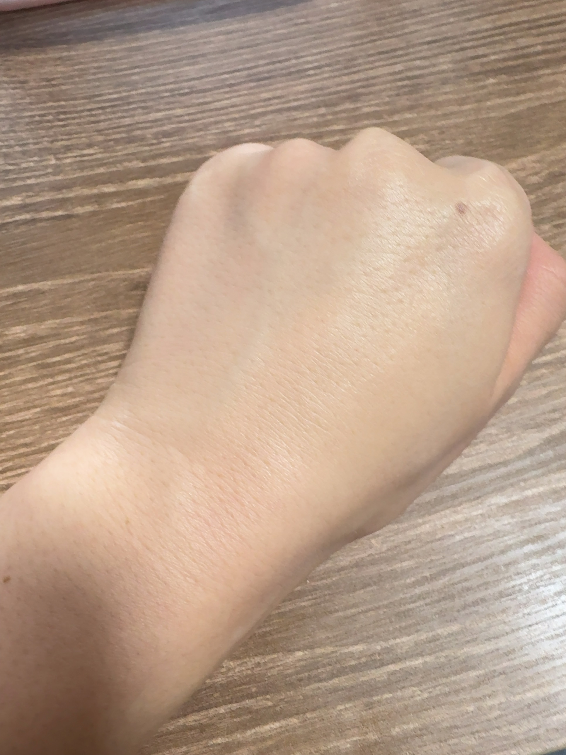 パンテノールバリアクッション/COSNORI/クッションファンデーションを使ったクチコミ（3枚目）