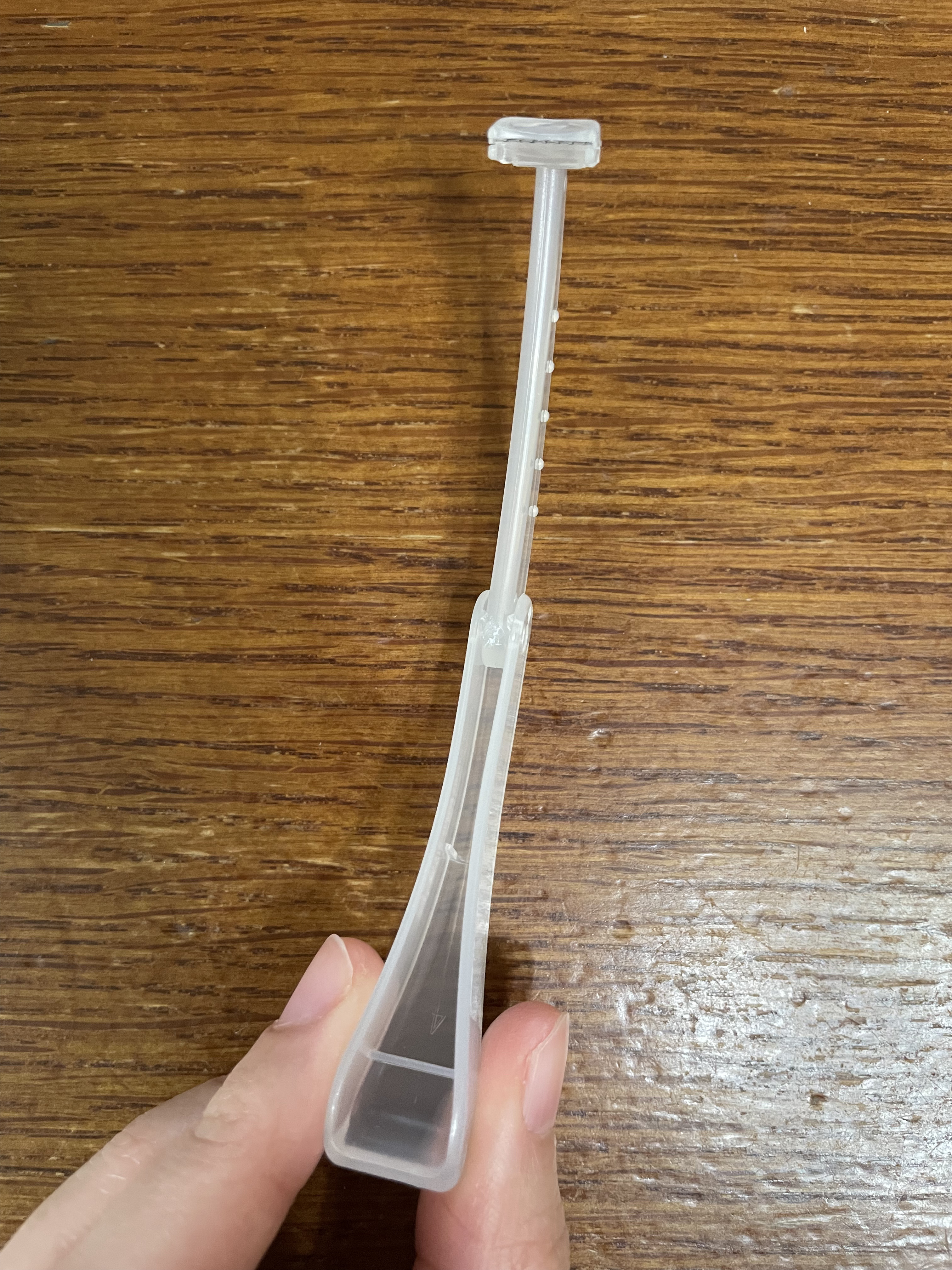 折りたたみ式・眉メイク用かみそり/無印良品/シェーバーを使ったクチコミ（2枚目）