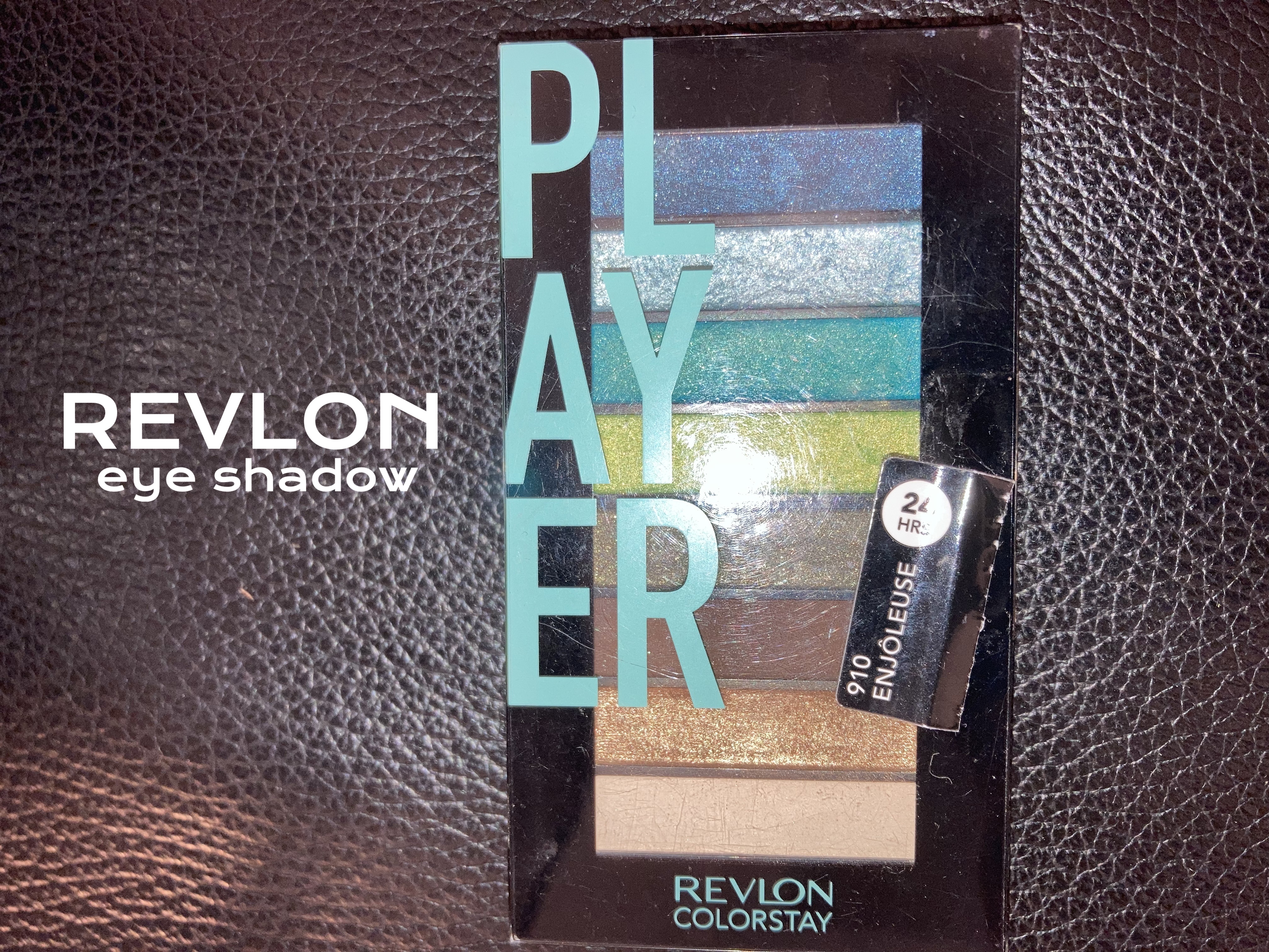 カラーステイ ルックス ブック パレット/REVLON/アイシャドウパレットを使ったクチコミ（1枚目）