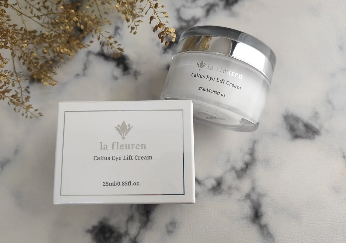 カルス弾力アイクリーム/la fleuren/アイケア・アイクリームを使ったクチコミ（1枚目）