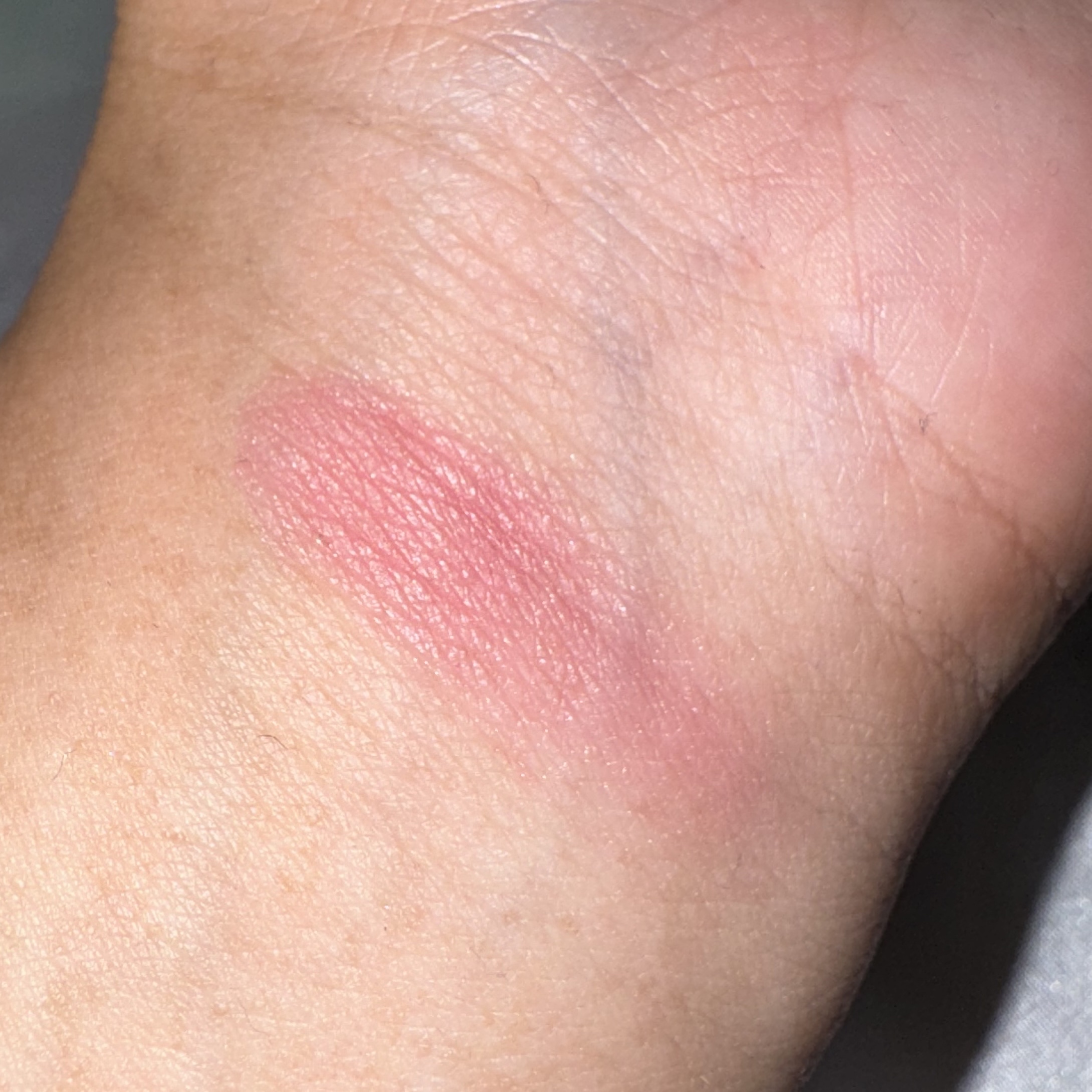 チーク ポップ/CLINIQUE/パウダーチークを使ったクチコミ（3枚目）