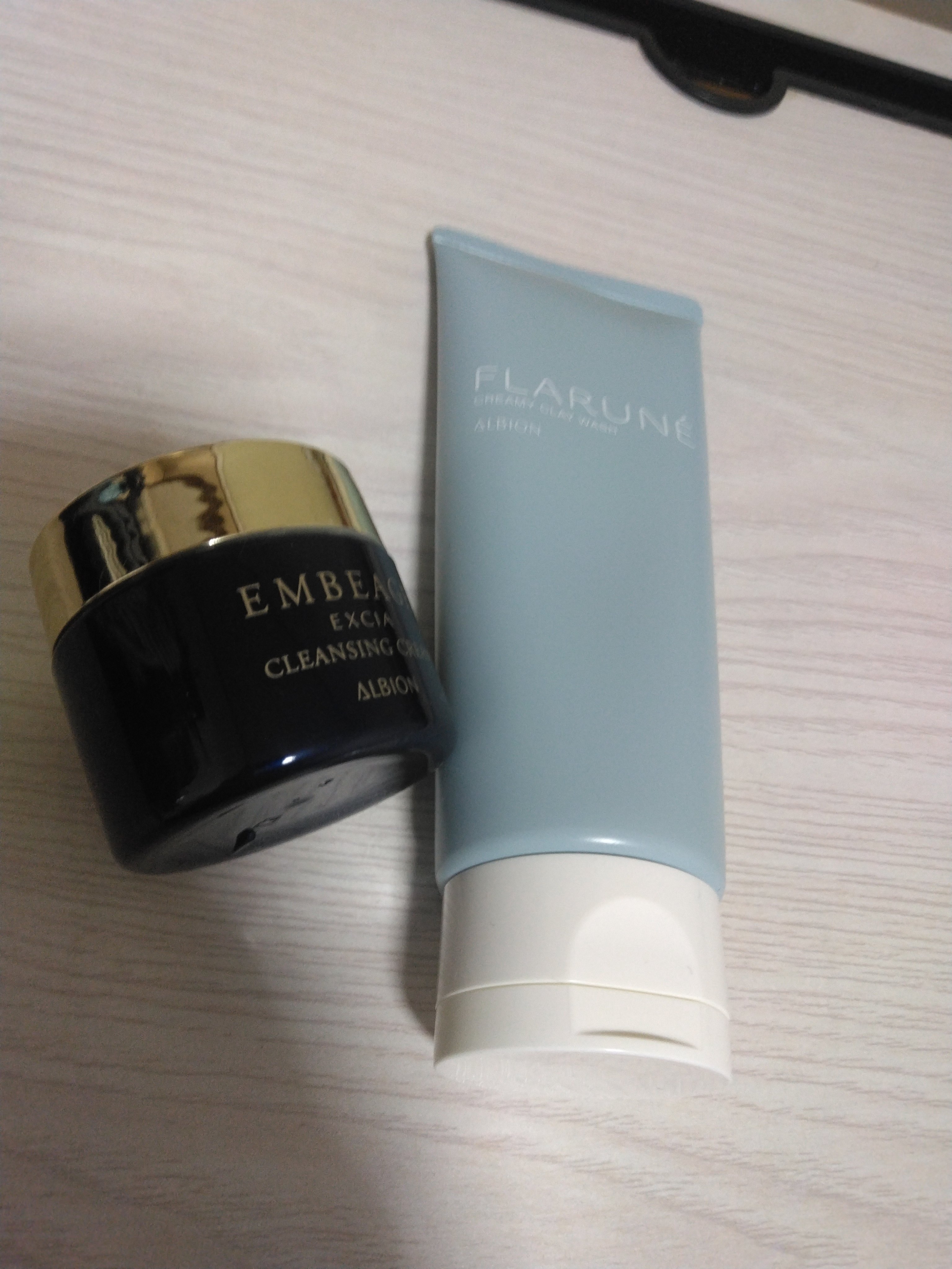 エクシア アンベアージュ クレンジングクリーム/ALBION/クレンジングクリームを使ったクチコミ（2枚目）