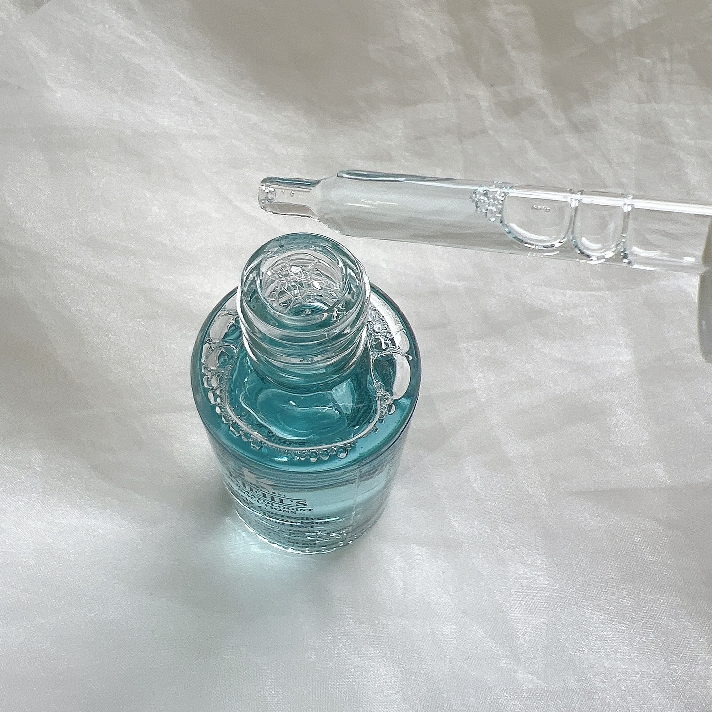 キールズ DS クリアリーブライト エッセンス[医薬部外品]/Kiehl's/美容液を使ったクチコミ（3枚目）