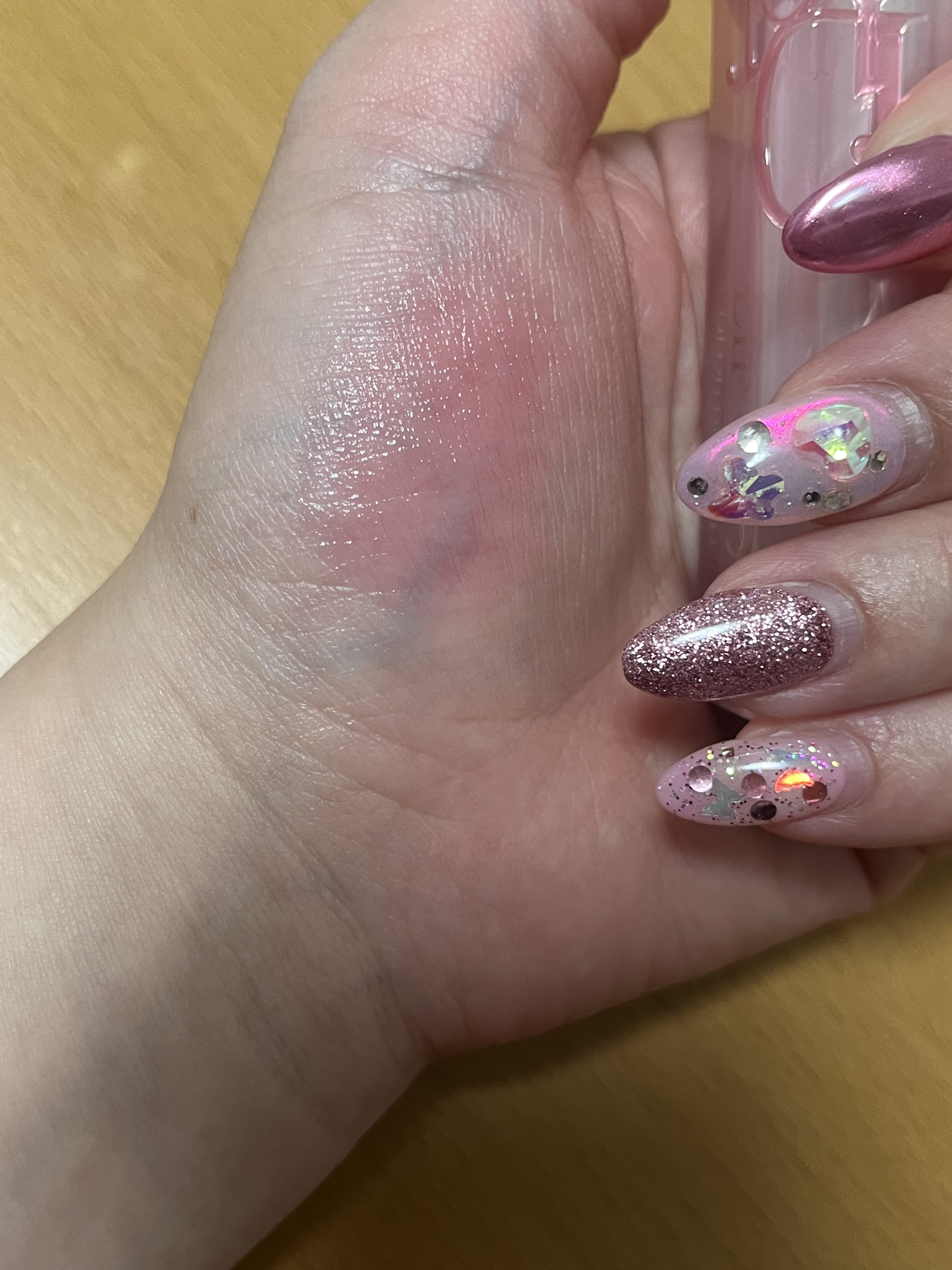 ディオール アディクト リップ グロウ 1947 ミス ディオール/Dior/リップバームを使ったクチコミ（3枚目）