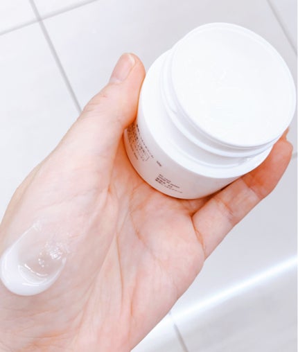 乾燥さん 薬用しっとりクリーム 【医薬部外品】/乾燥さん/フェイスクリームを使ったクチコミ(3枚目)