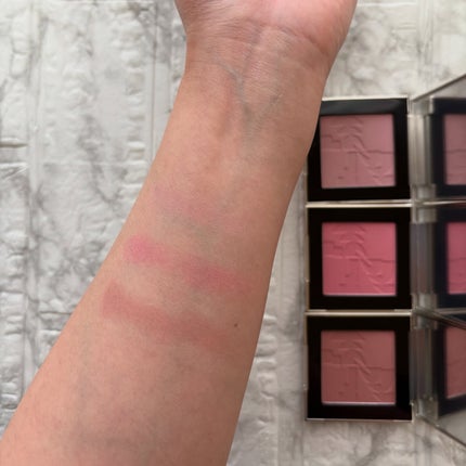 オールオーバーフェイスブラッシュ/TWO SLASH FOUR/パウダーチークを使ったクチコミ(6枚目)