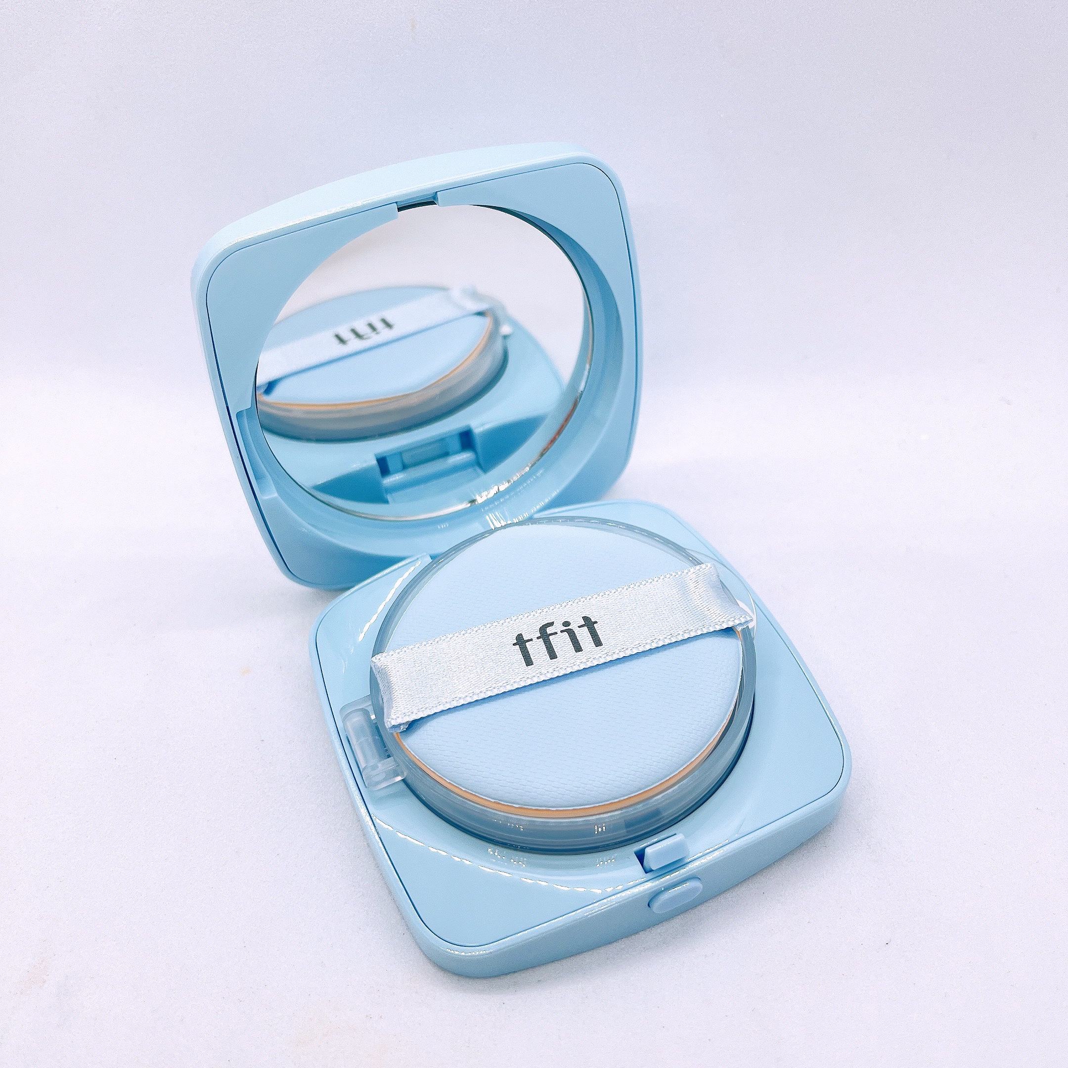 アイシーフィットカバークッションEX/TFIT/クッションファンデーションを使ったクチコミ（2枚目）