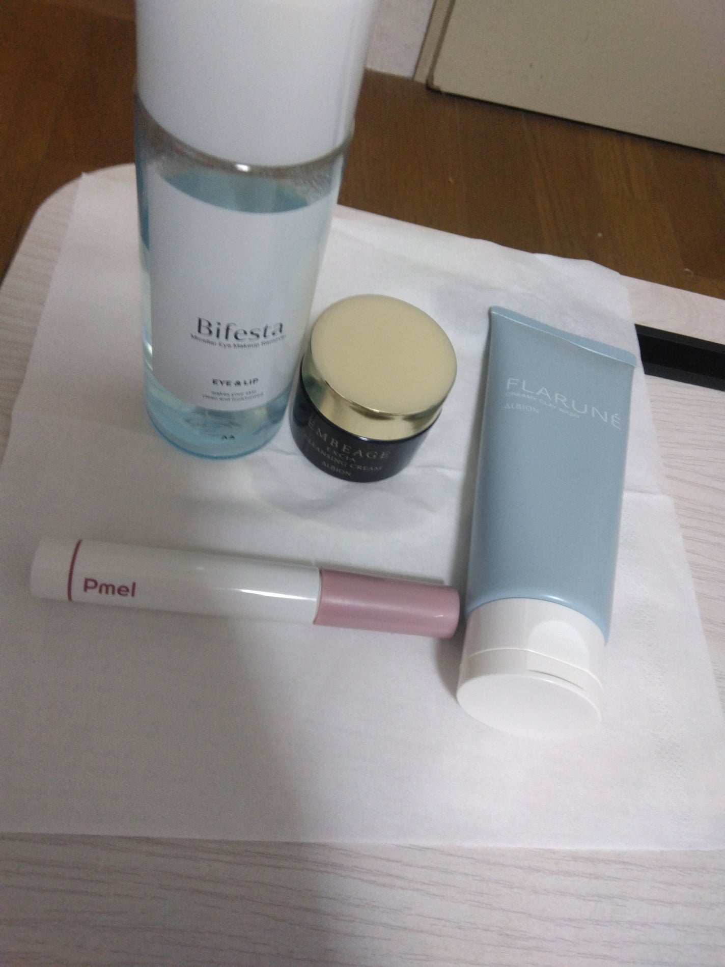 ミセラーアイメイクアップリムーバー/ビフェスタ/ポイントメイクリムーバーを使ったクチコミ(1枚目)