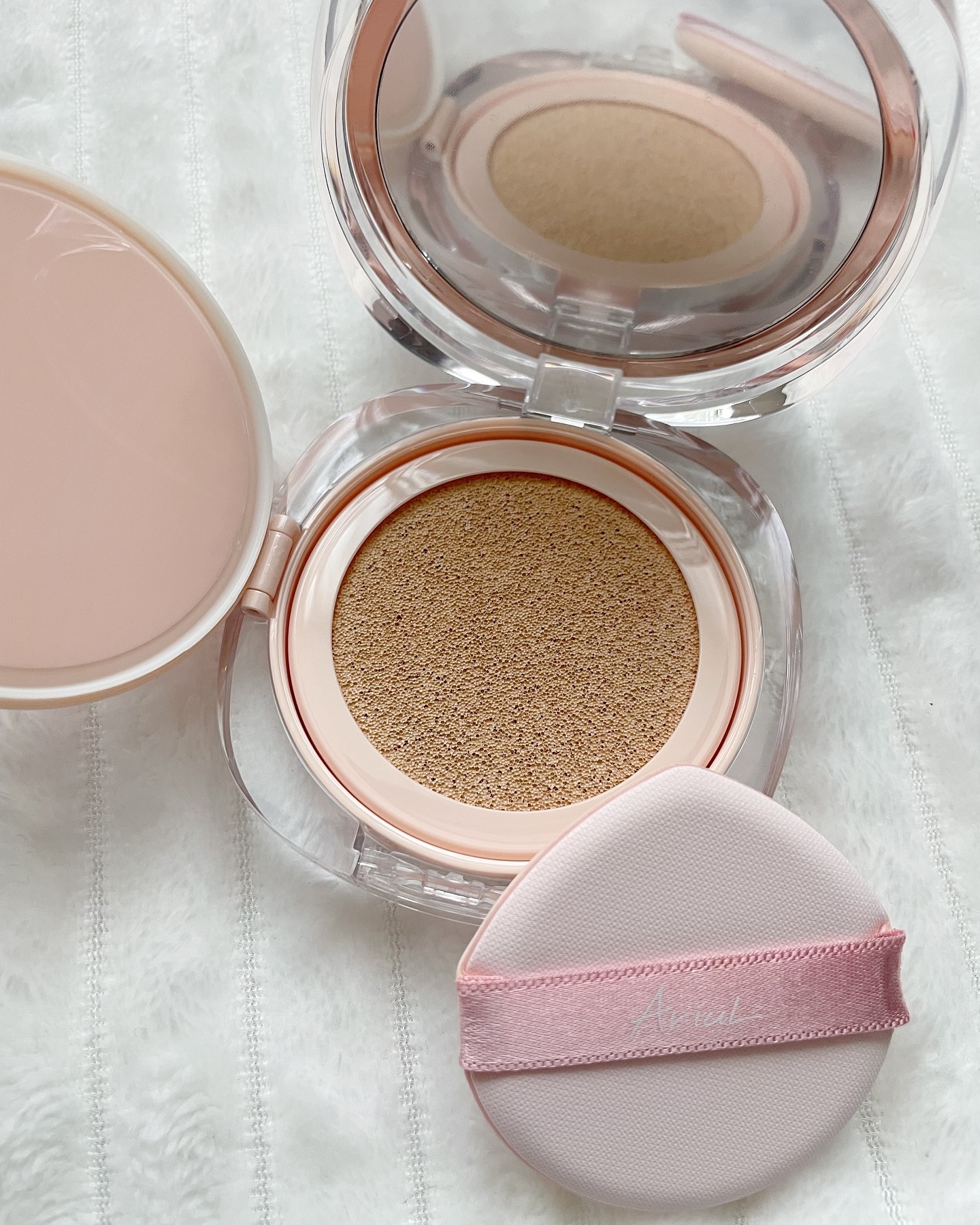 アリウル インクフェザーカバーラスティングクッション/Ariul/クッションファンデーションを使ったクチコミ（2枚目）