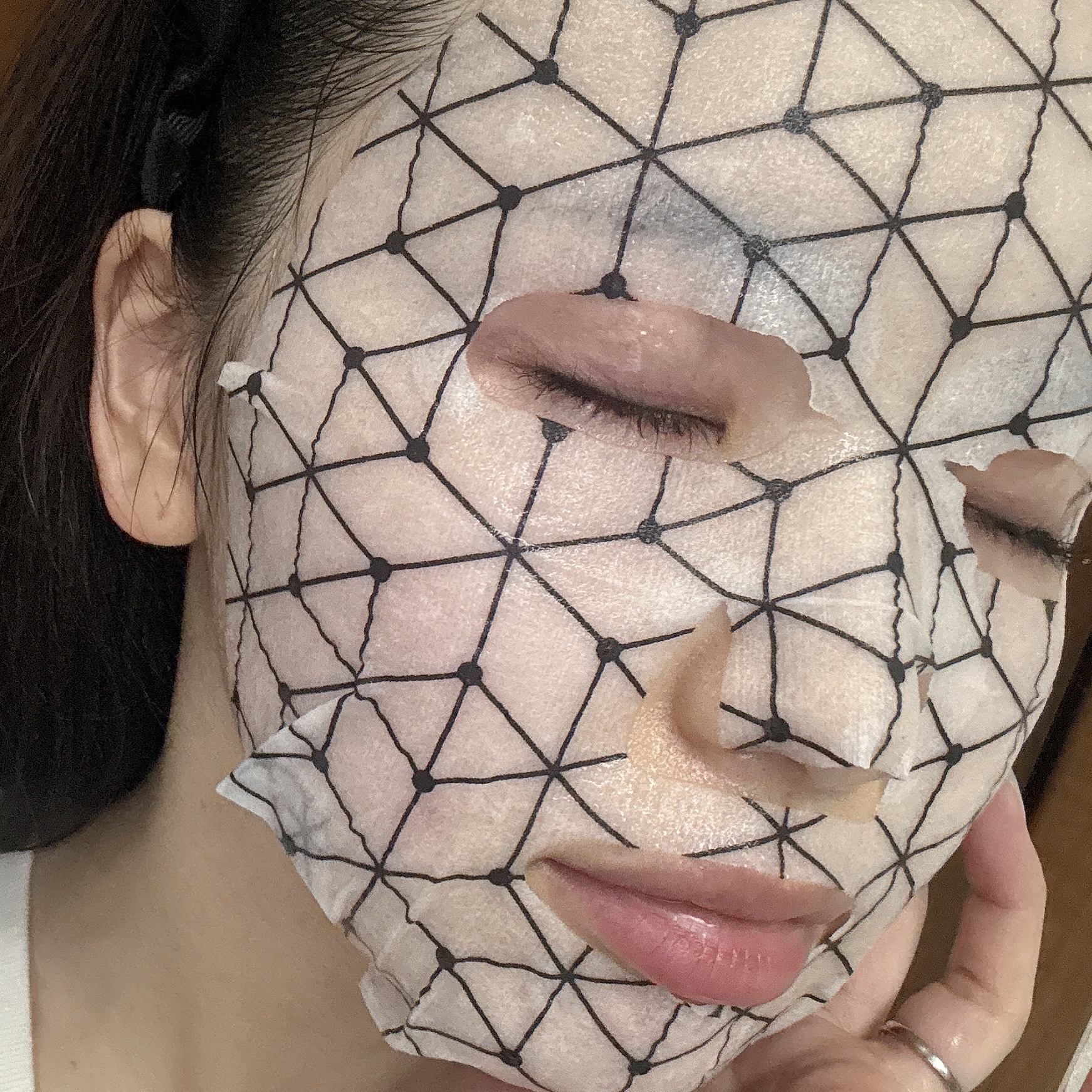 イルミグラフェイシャルシートマスク/IVIHI/シートマスク・パックを使ったクチコミ（3枚目）