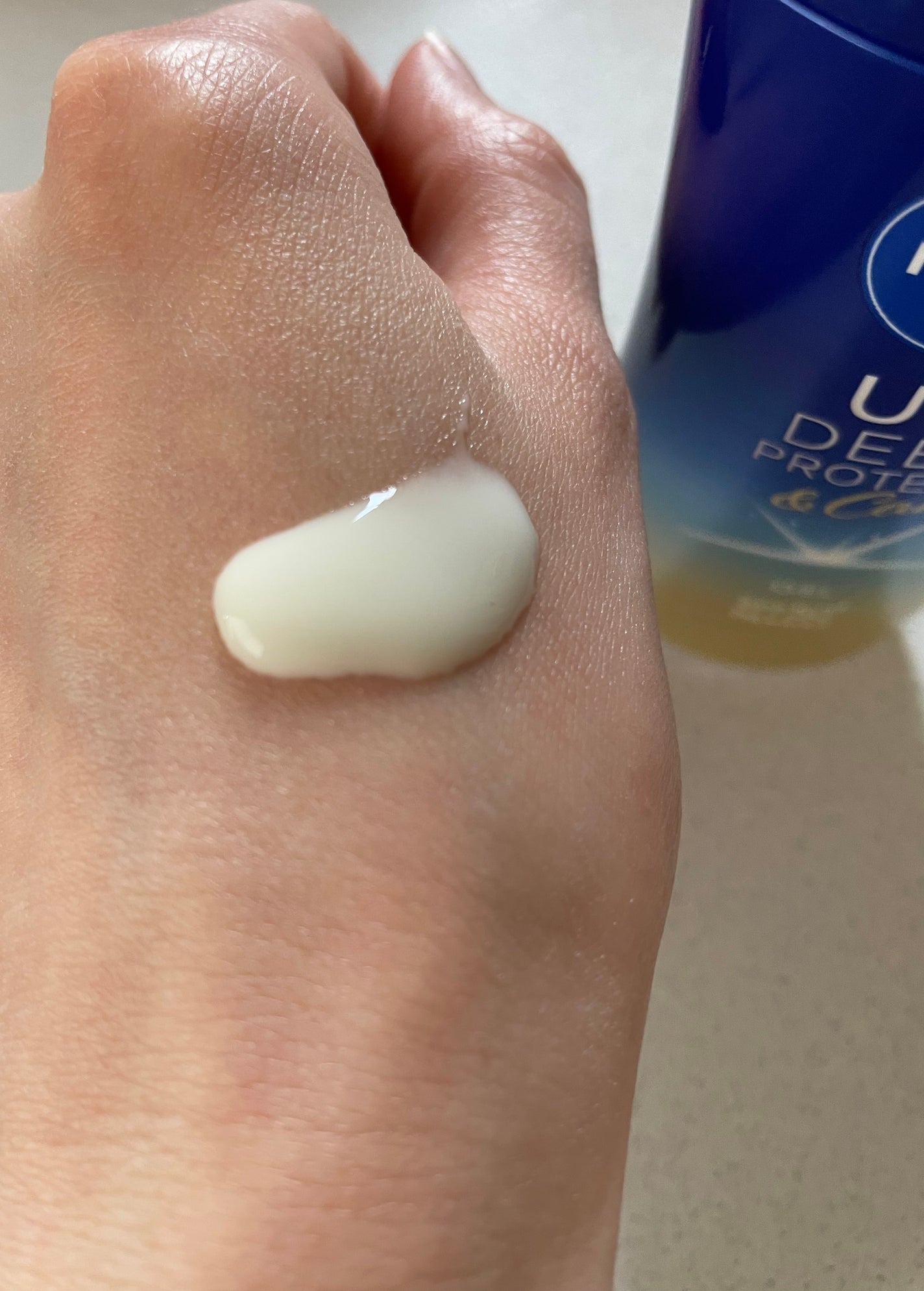 ニベアUV ディープ プロテクト&ケア ジェル/ニベア/日焼け止めジェルを使ったクチコミ(3枚目)