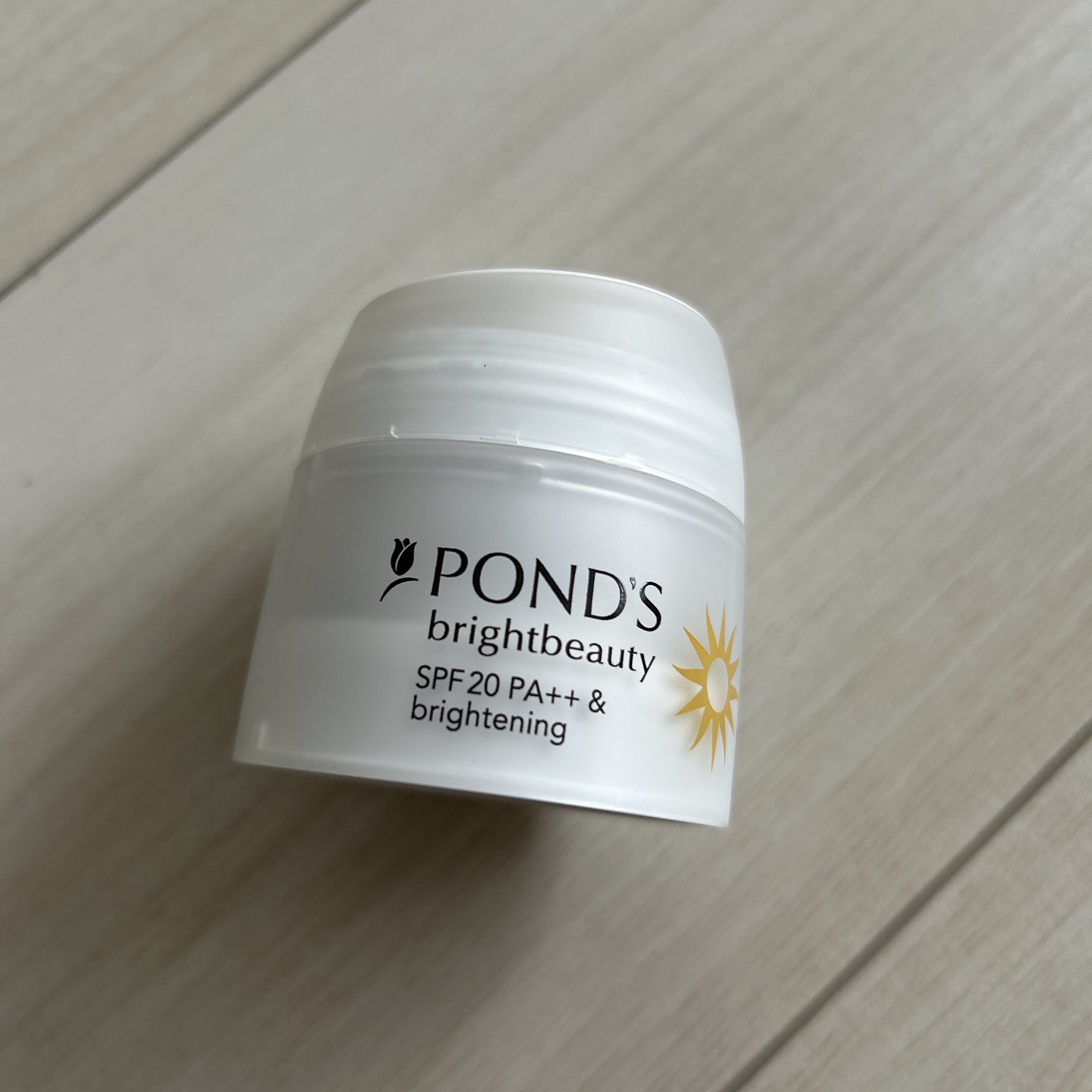 ダブルホワイト 薬用美白エッセンス(セット)/POND'S/スキンケアキットを使ったクチコミ（1枚目）