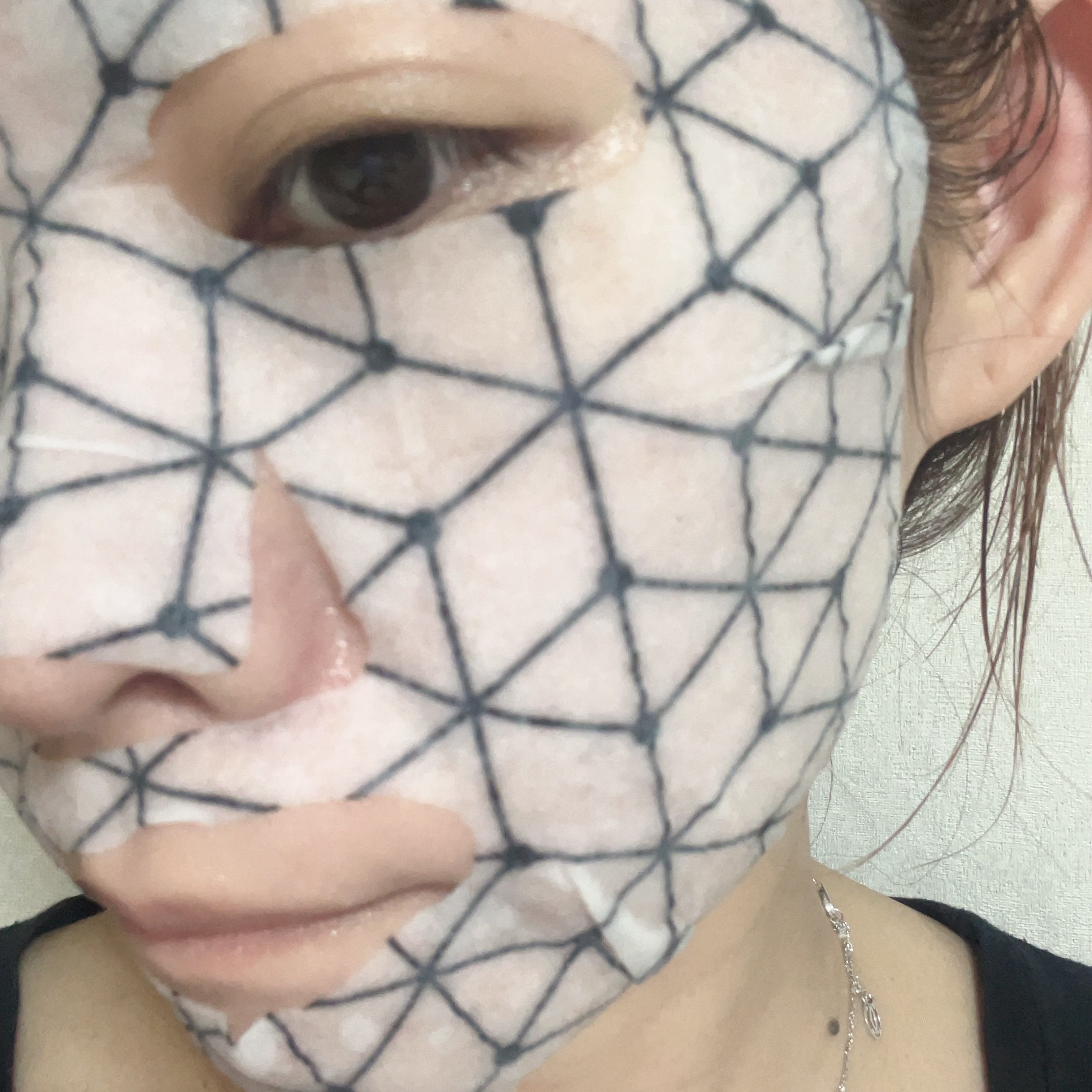 イルミグラフェイシャルシートマスク/IVIHI/シートマスク・パックを使ったクチコミ（3枚目）