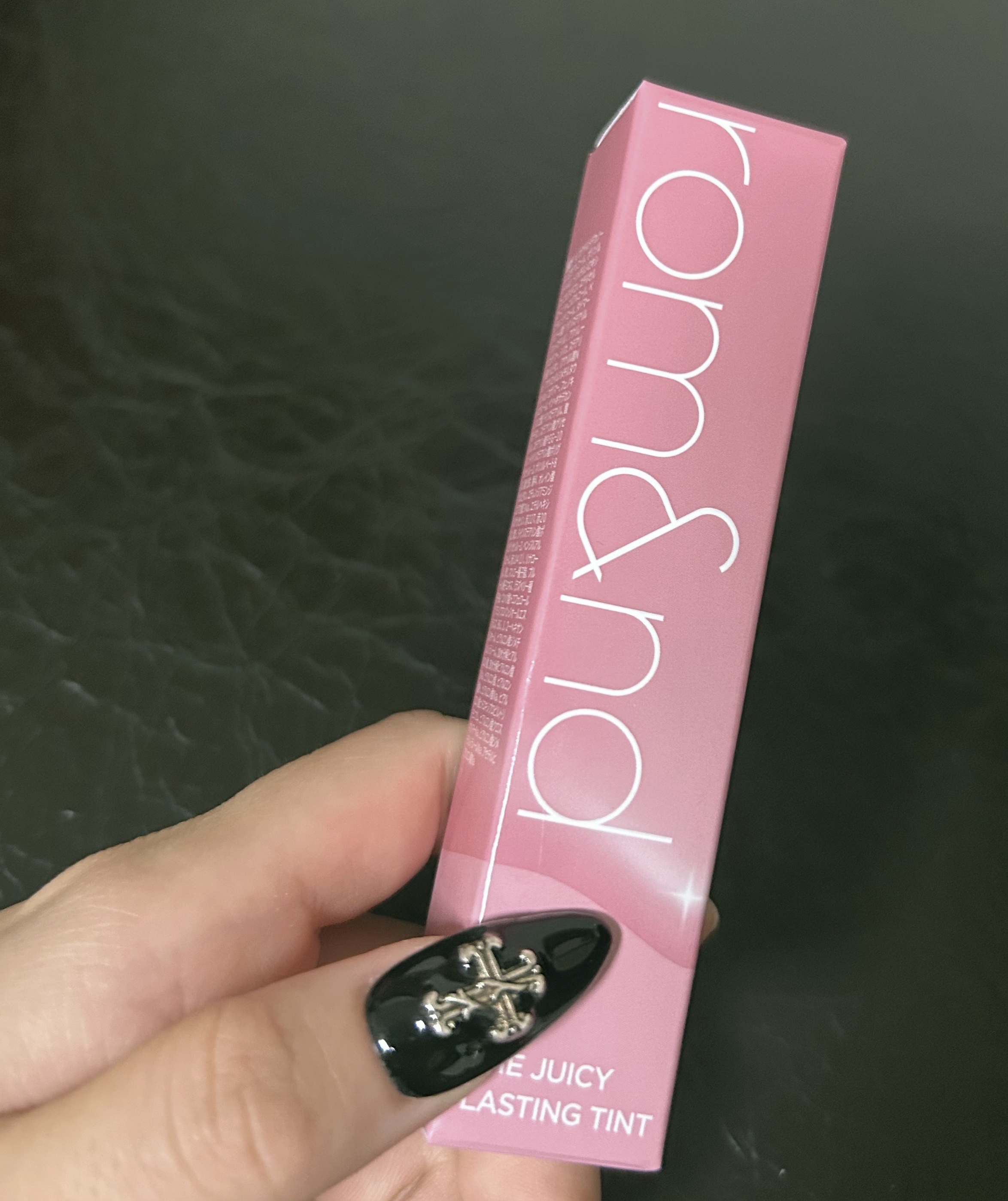 ザ ジューシーラスティングティント/rom&nd/リップティントを使ったクチコミ（1枚目）