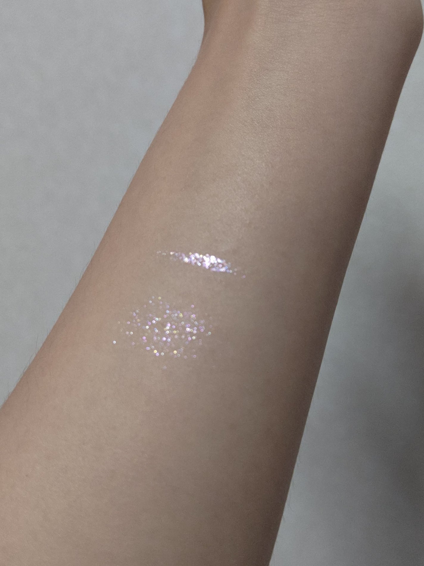 アンドバイロムアンド グラッシーアイグリッター/&nd by rom&nd/グリッターを使ったクチコミ(3枚目)